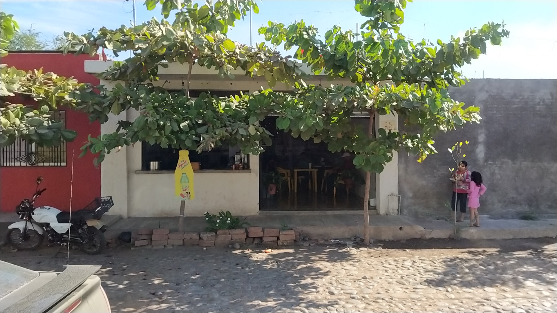 Fonda la guadalupana image 2