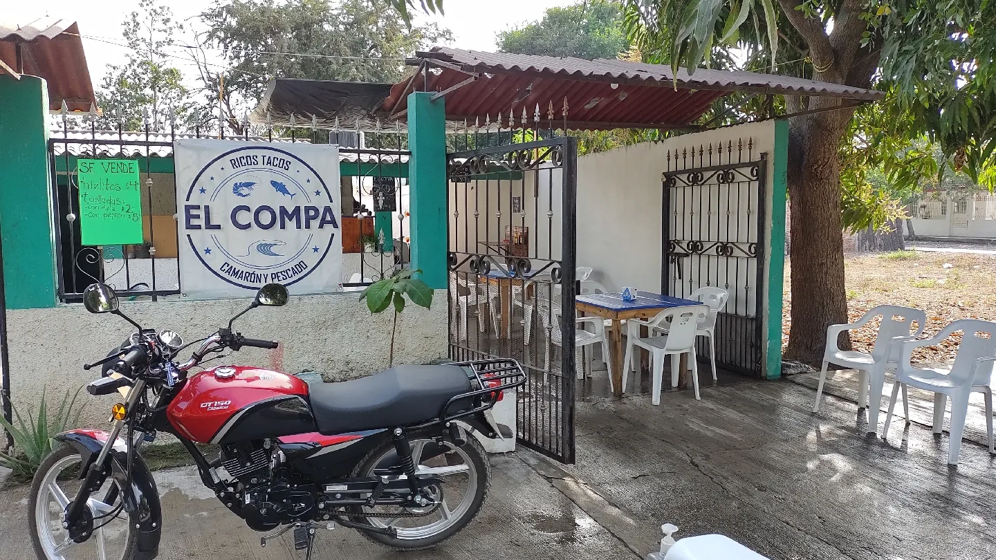 El Compa image 1