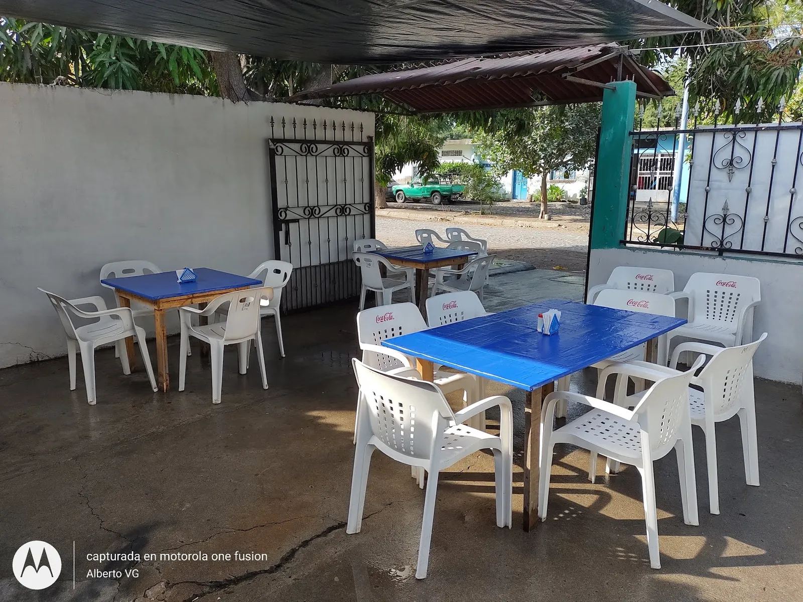 El Compa image 6
