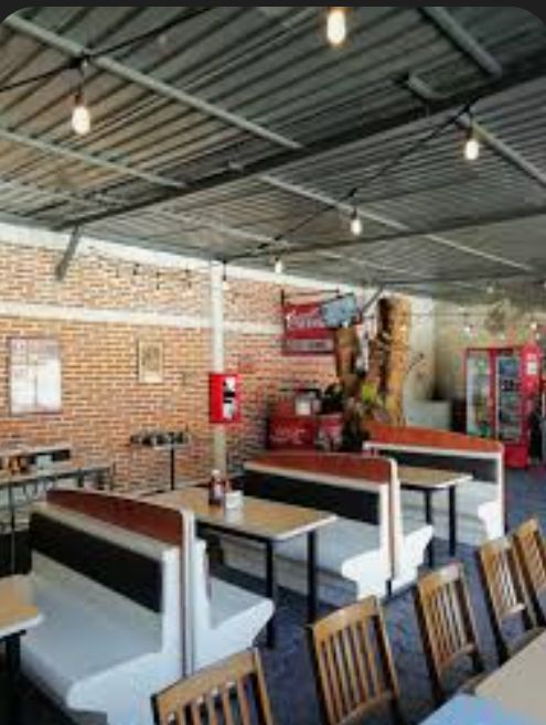 Wicho's Hamburguesas Y Chapatas image 3