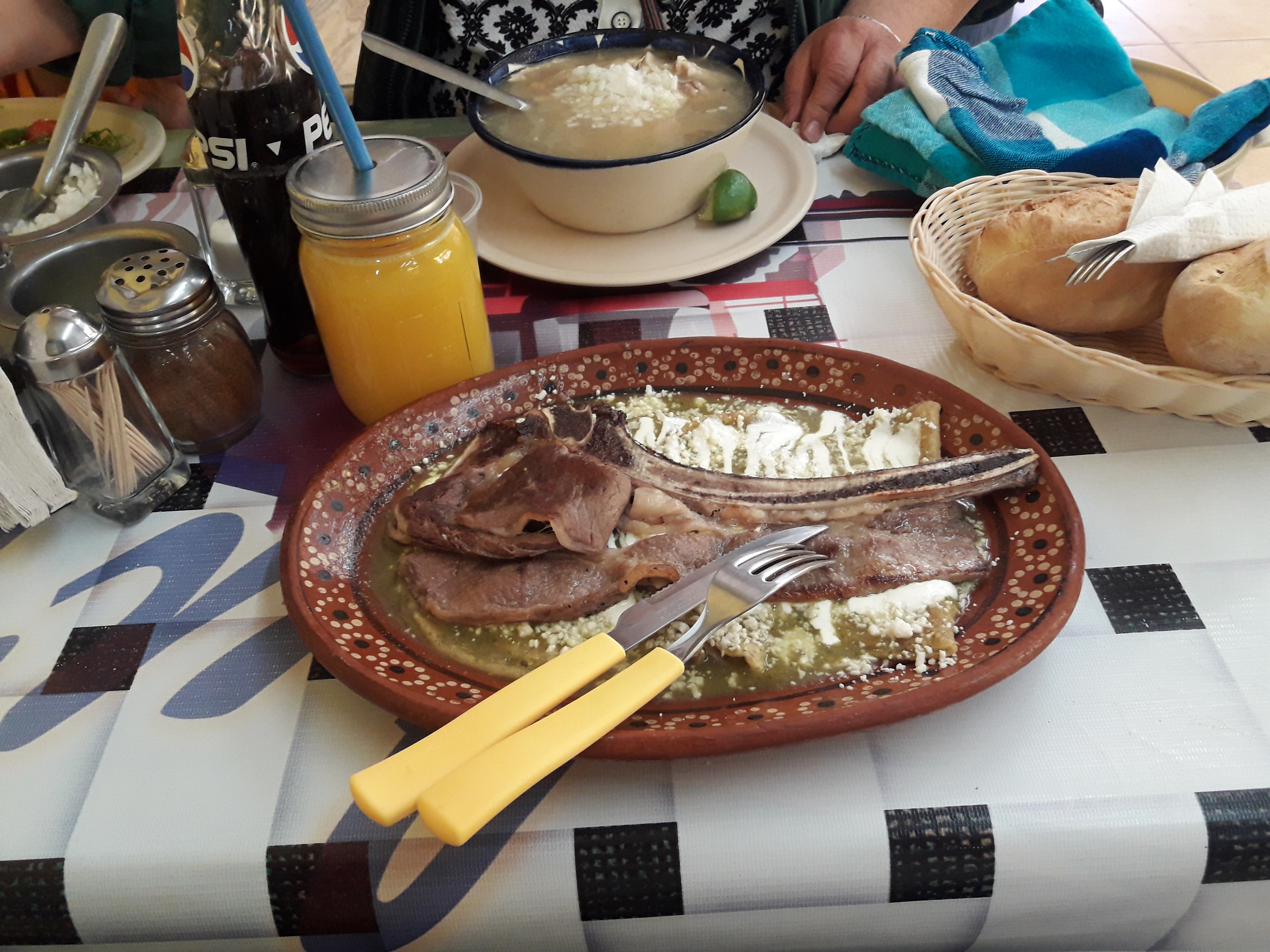 Caldos Lujano 16 image 10