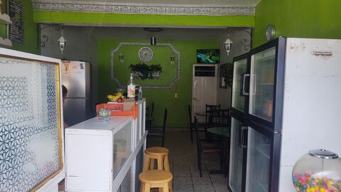 FREDDY'S TORTAS image 2