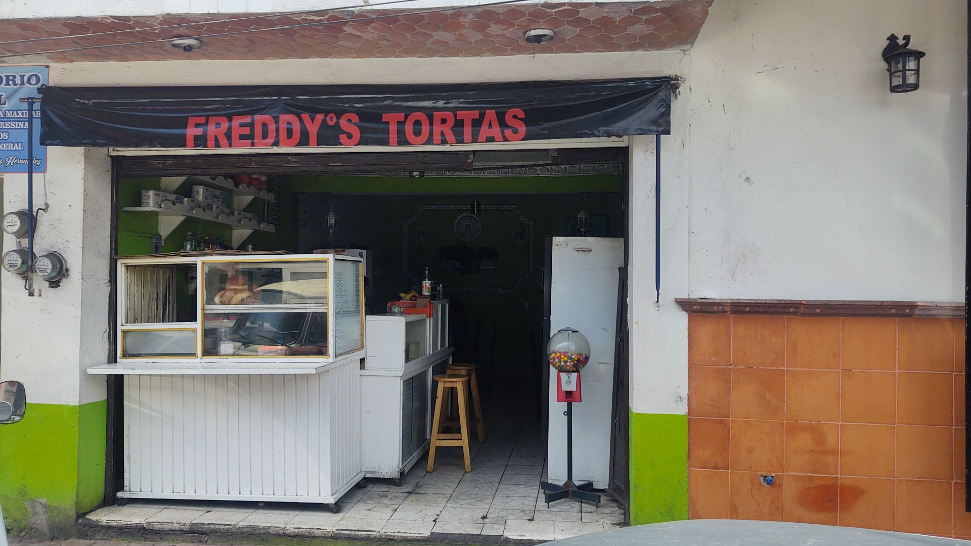 FREDDY'S TORTAS image 3