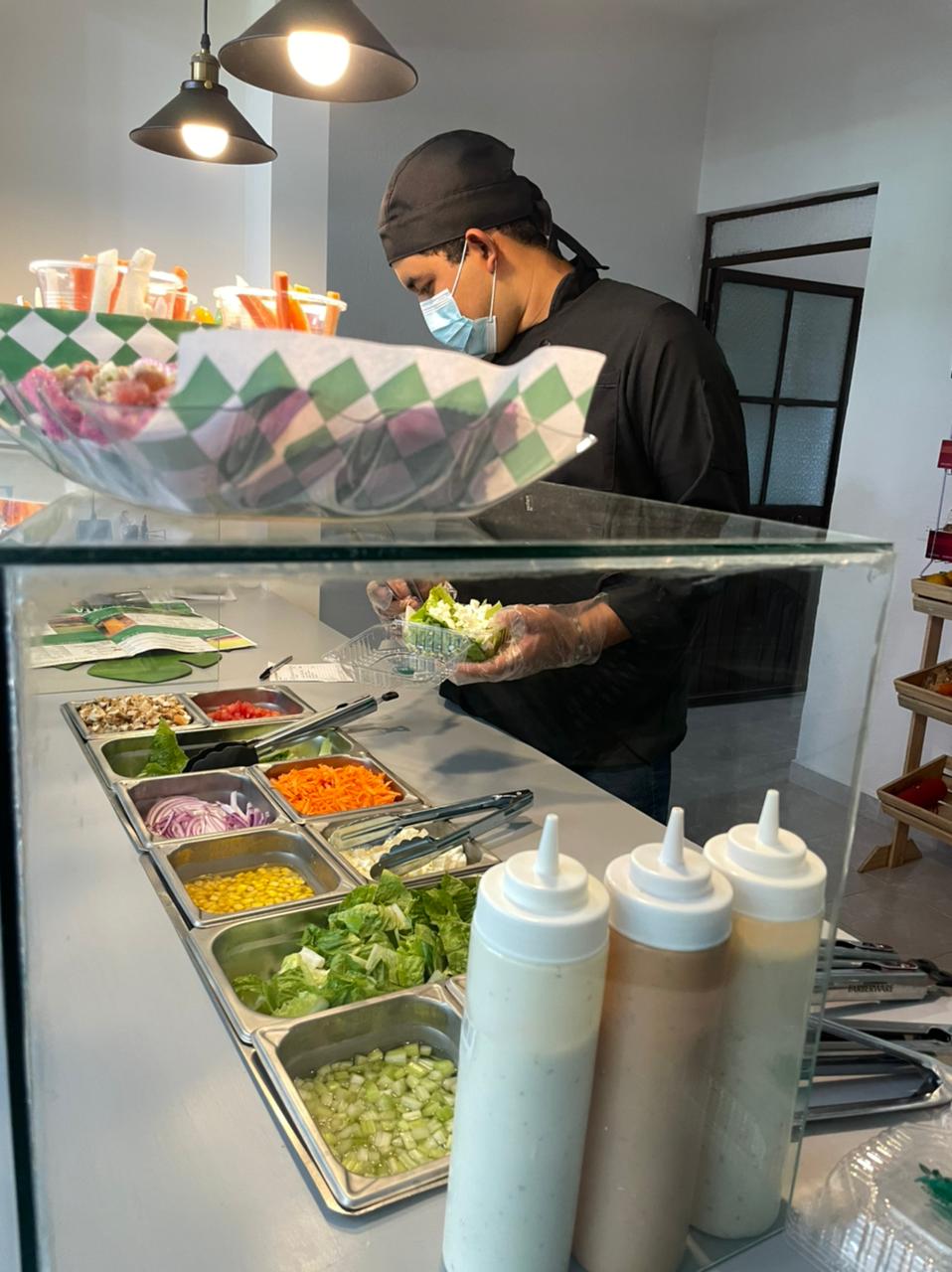 Menta Ensaladas y Pastas image 6