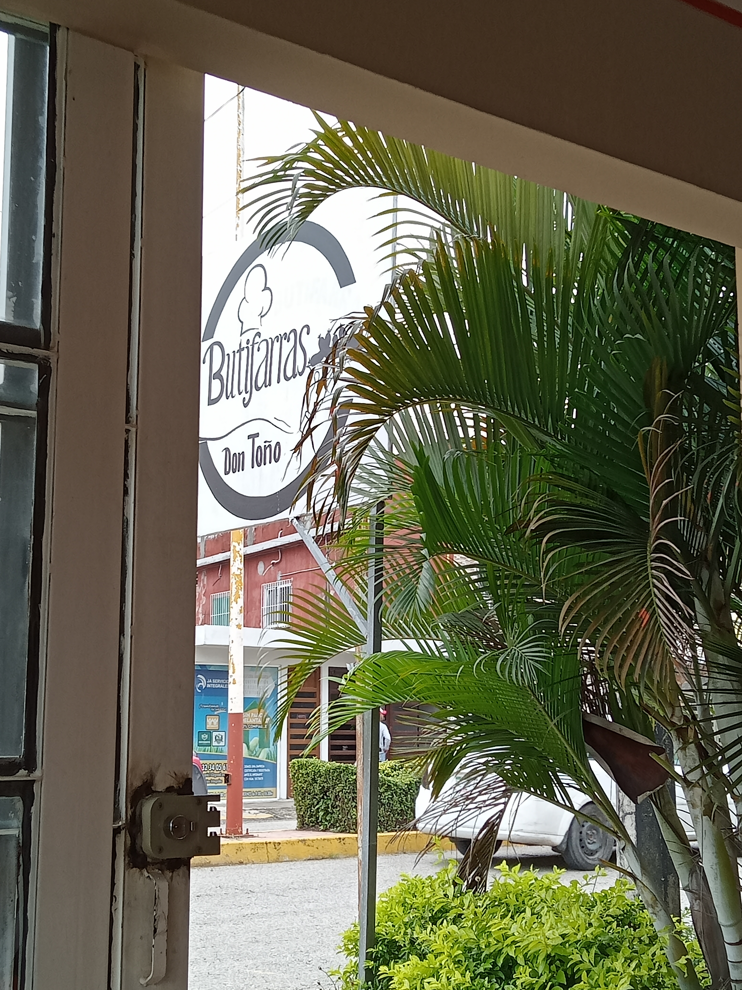 Butifarras Don Toño image 4