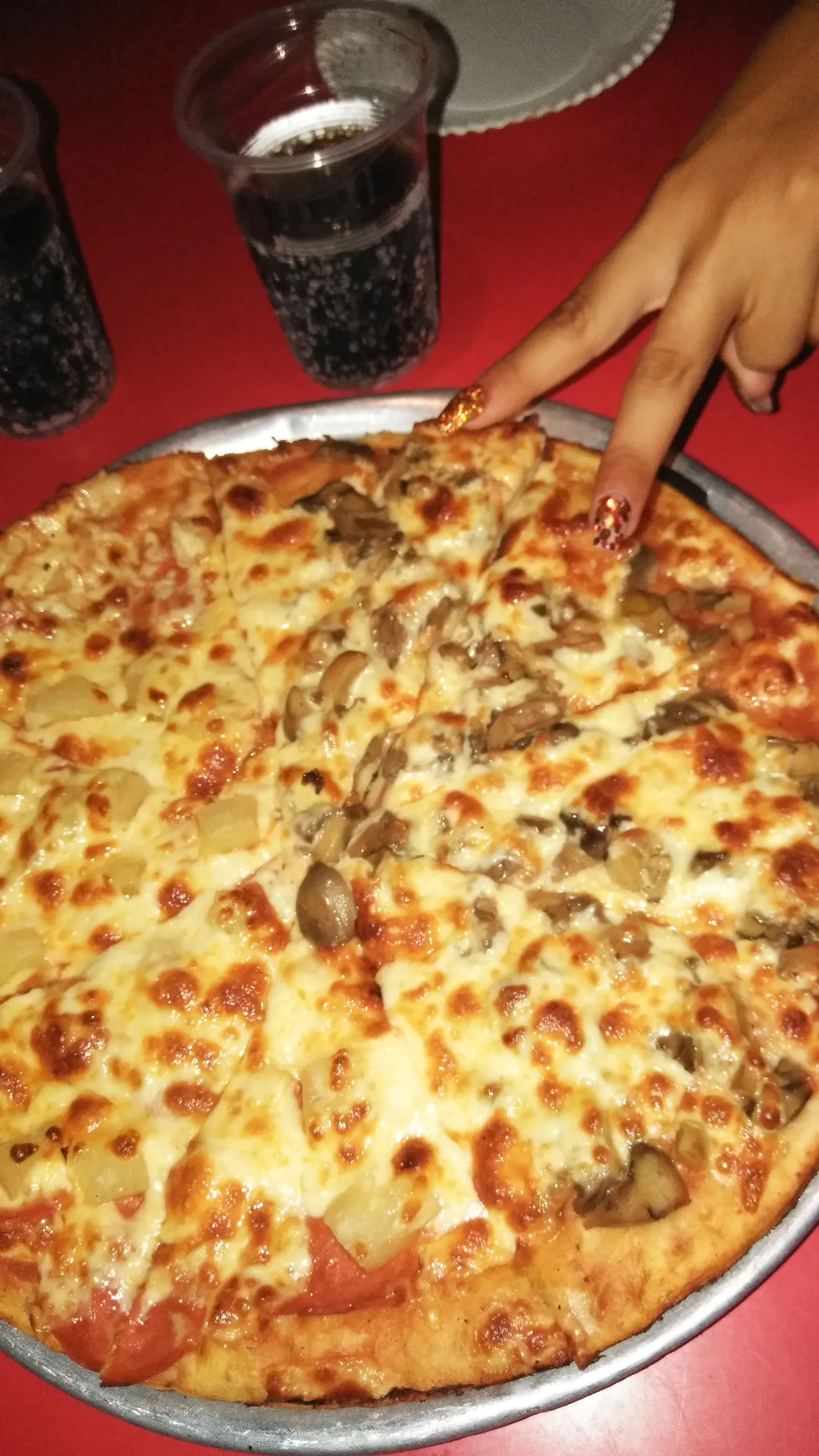 Rin Rin Pizzas image 3
