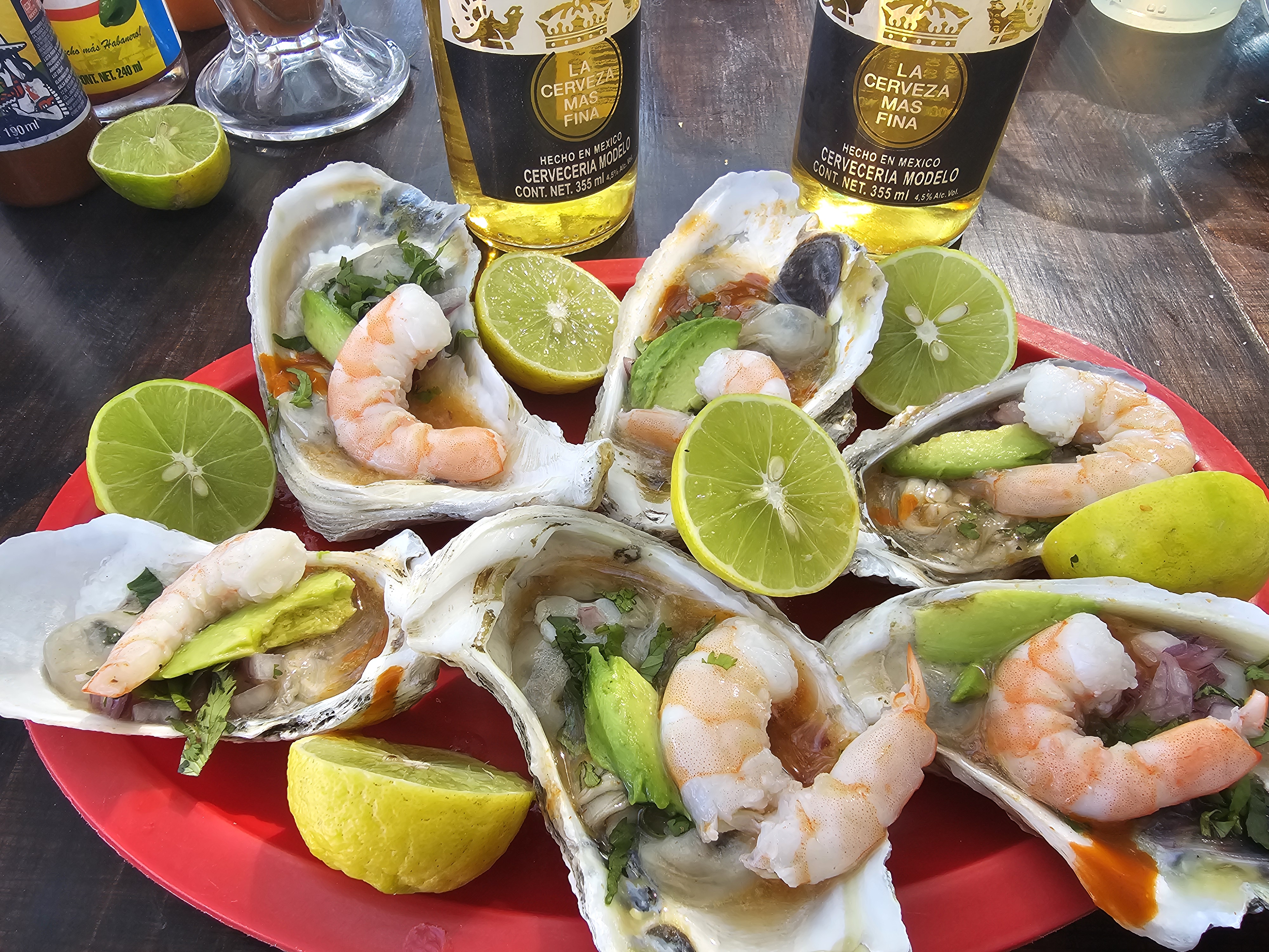 Cócteles y tostadas la roca image 5