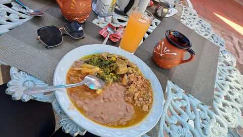 Don Santos Comida Tradicional image 2