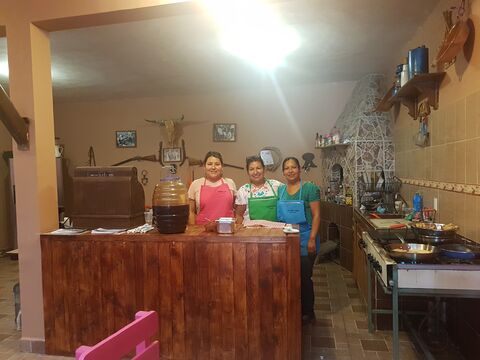 Restaurant Las Mexicanitas "XIREYDA" image 2