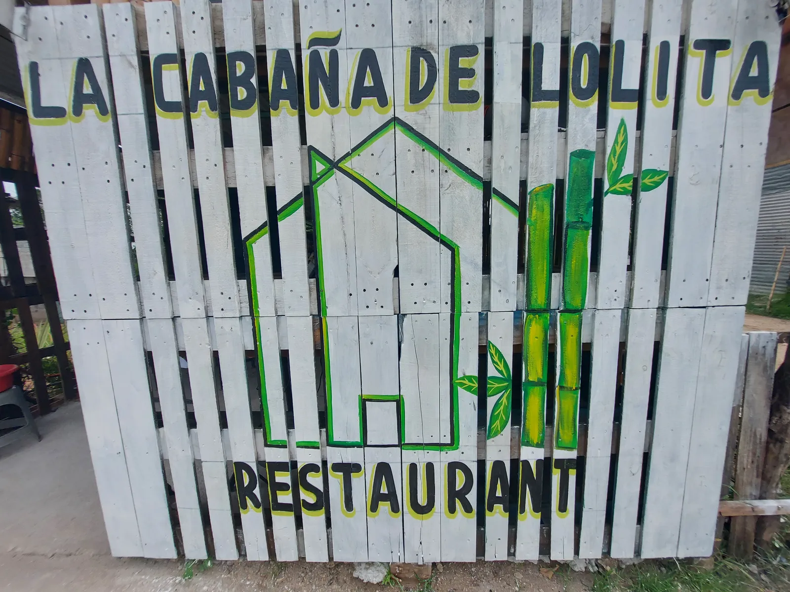 La cabaña de lolita image 5
