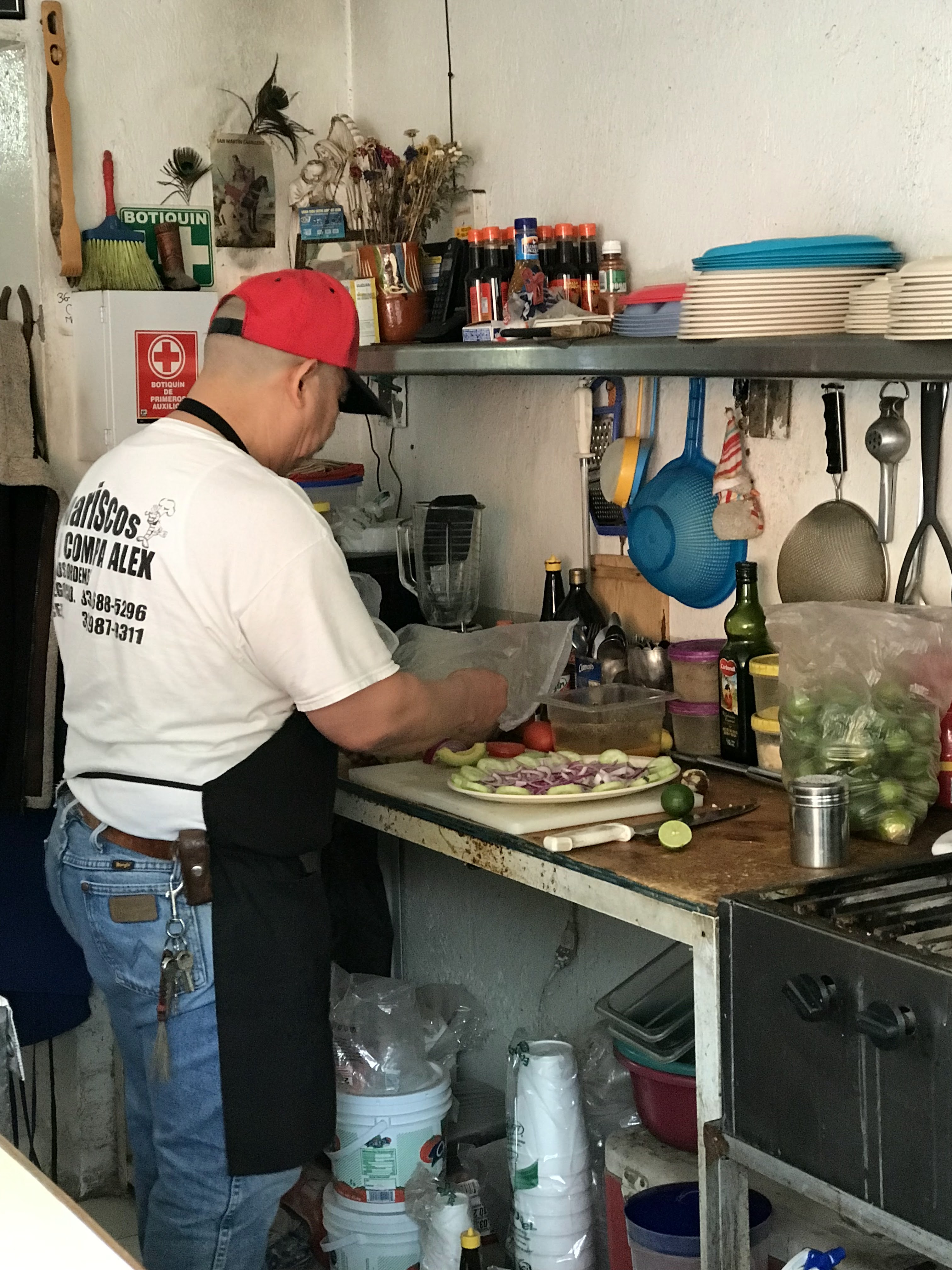 Mariscos El Compa Alex image 2