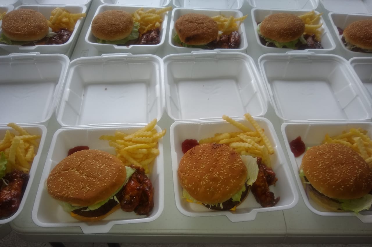 TONY'S BURGUER & WINGS image 3