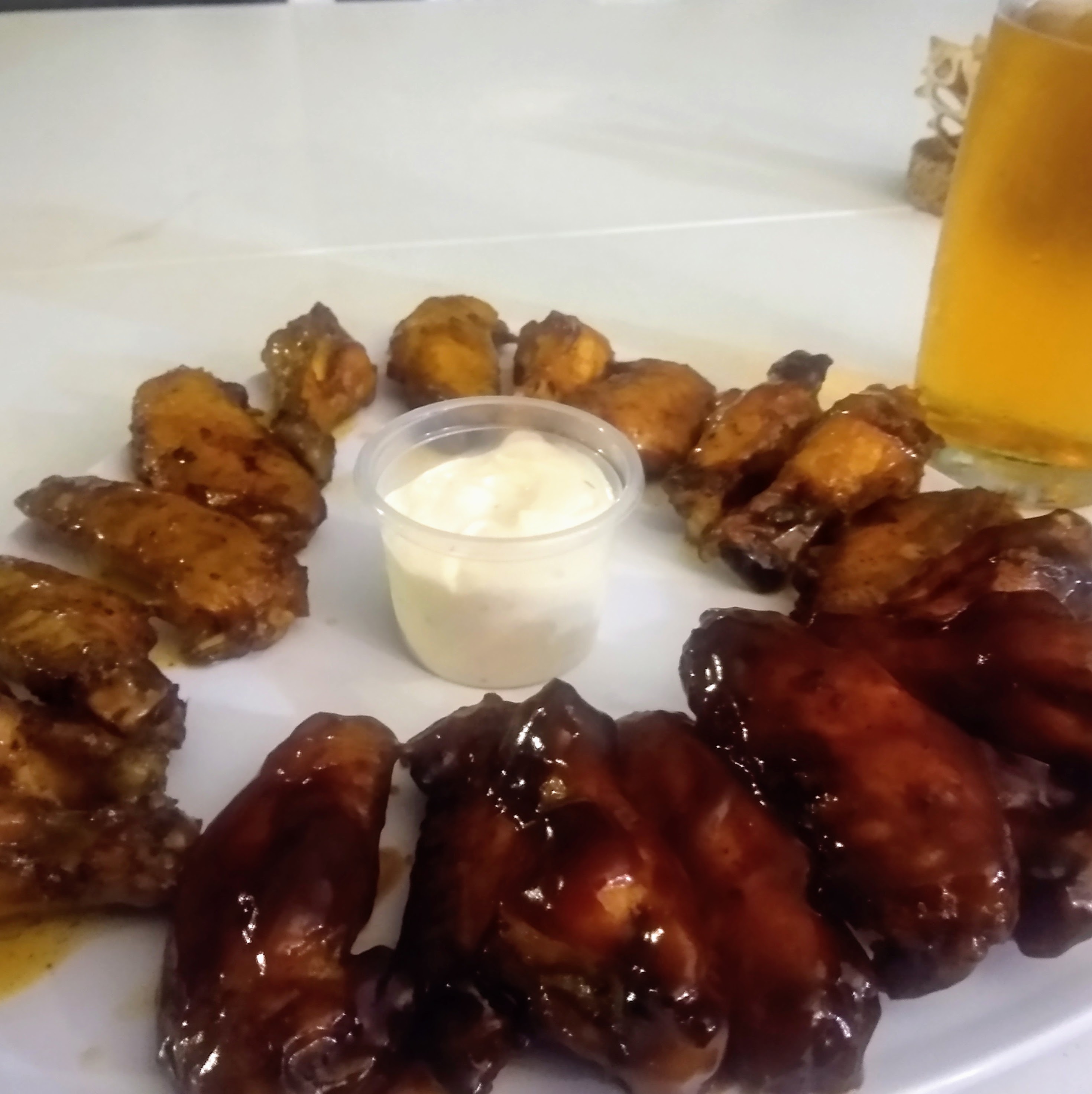 TONY'S BURGUER & WINGS image 4