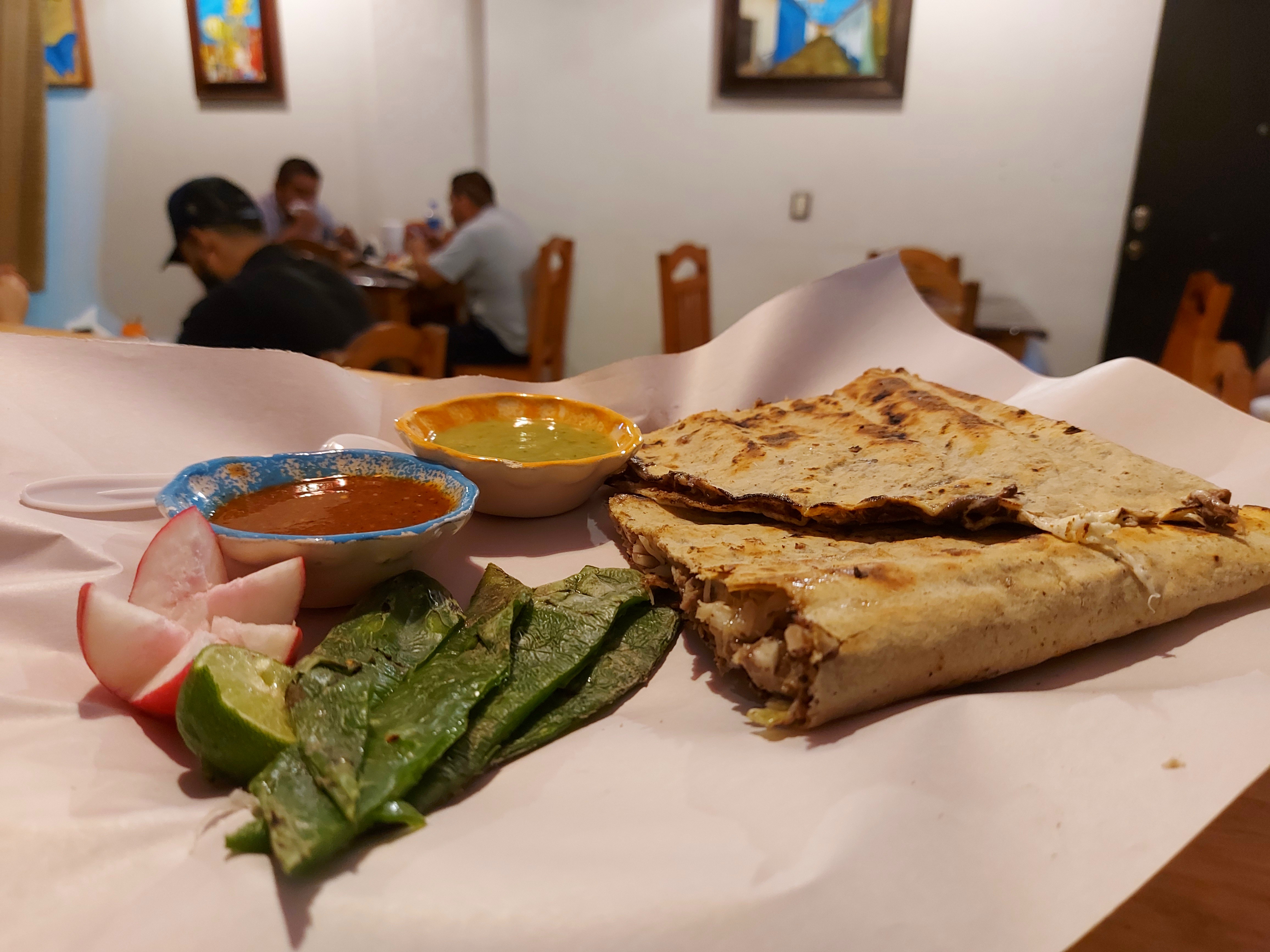 Tlayudas "Delicias al carbón" image 1