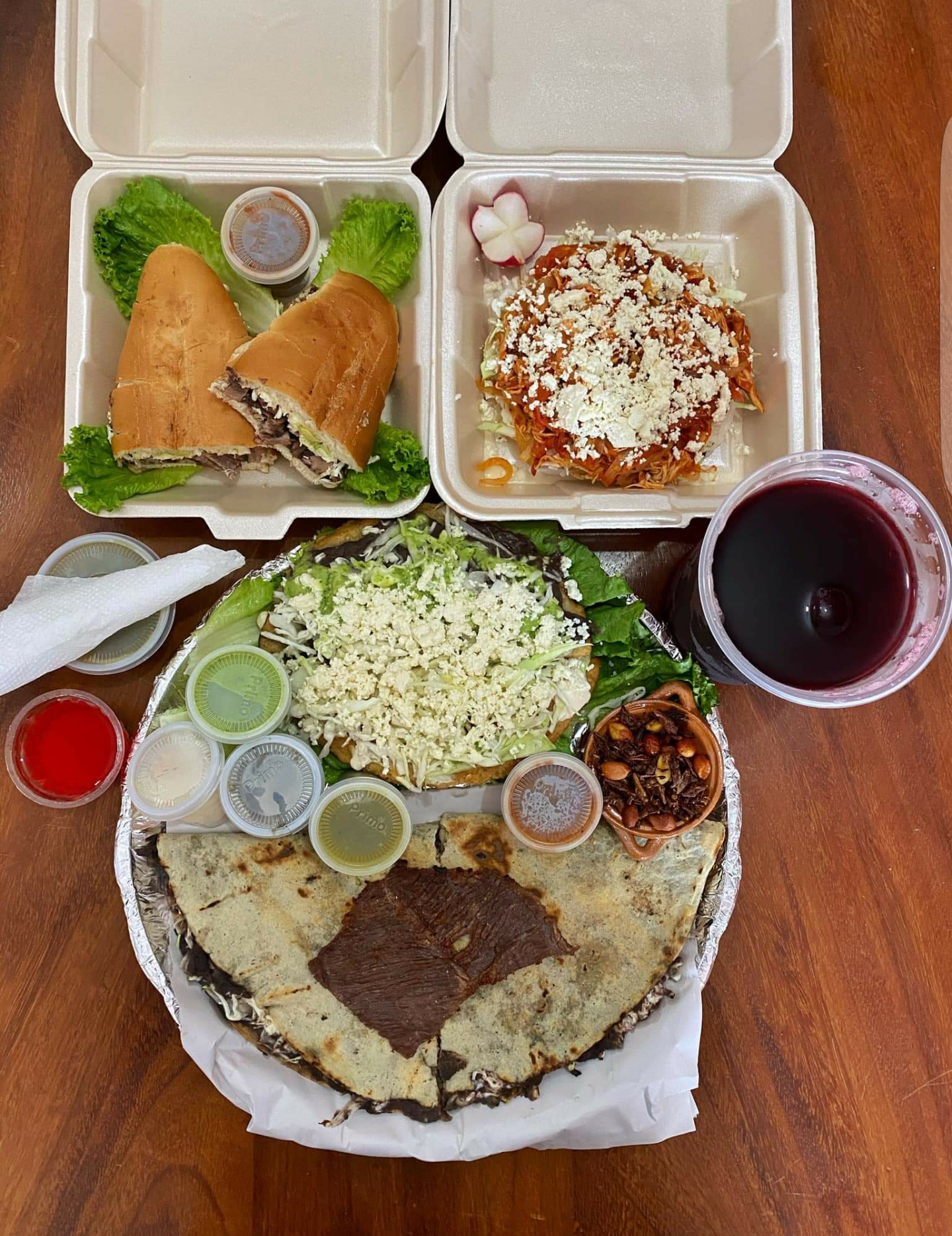 Tlayudas "Delicias al carbón" image 5