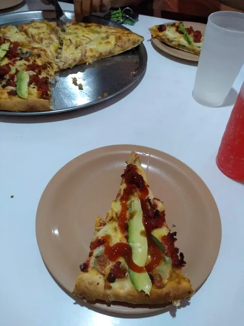 Luigui´s Pizza image 2