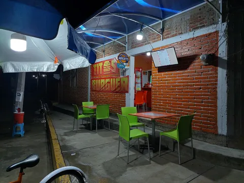 TITO'S BURGER (elotes y esquites) image 1