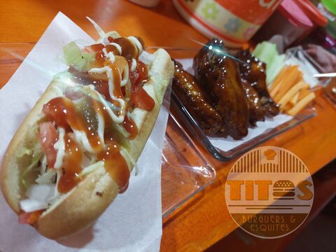 TITO'S BURGER (elotes y esquites) image 6