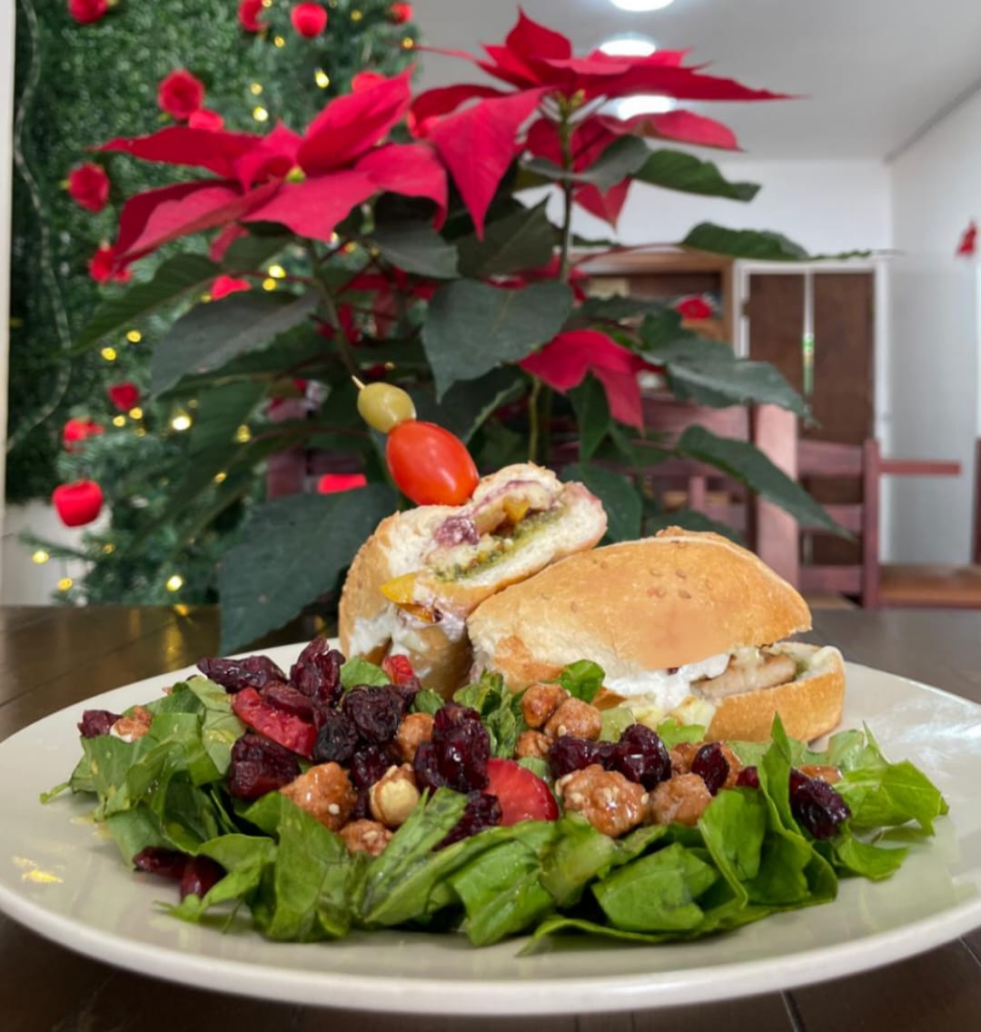 La Toscana Restaurant image 8