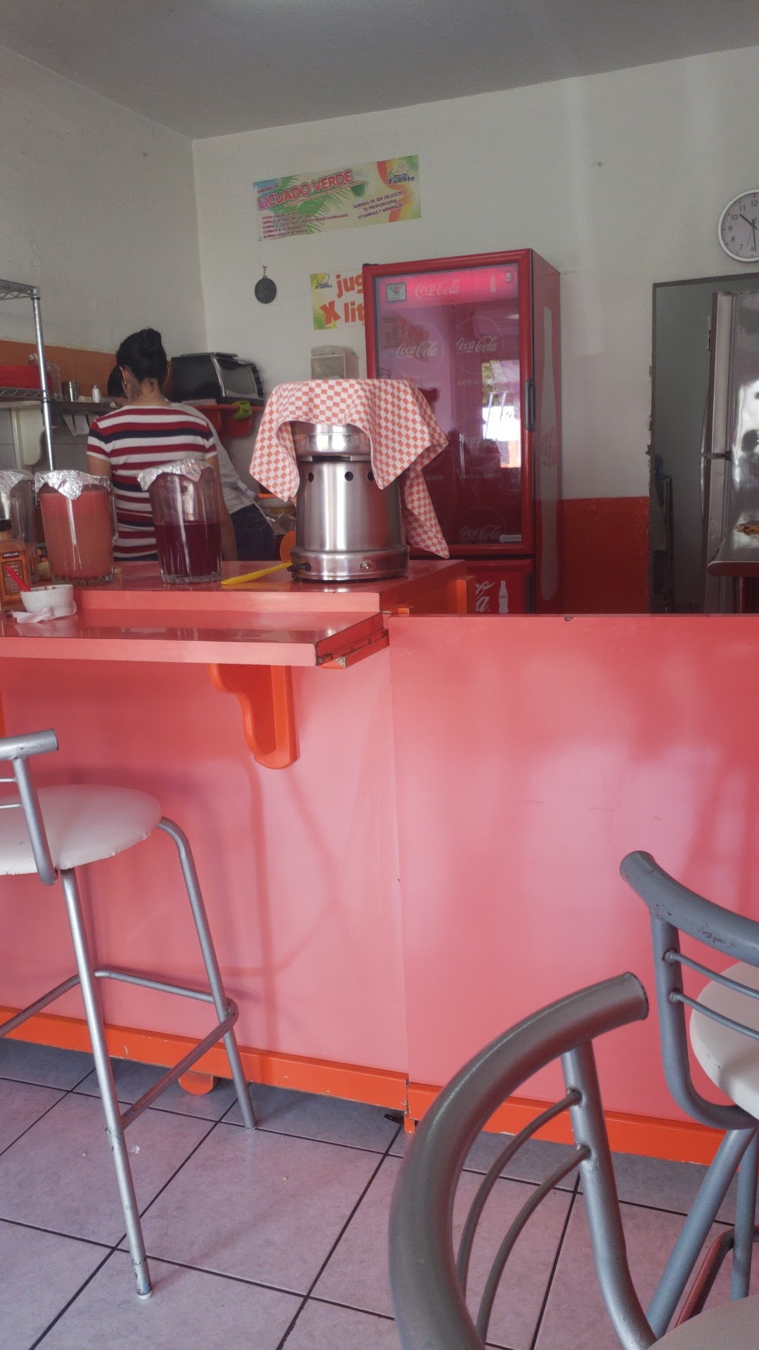 Juguería La Fuente Suc. Jicalan image 6