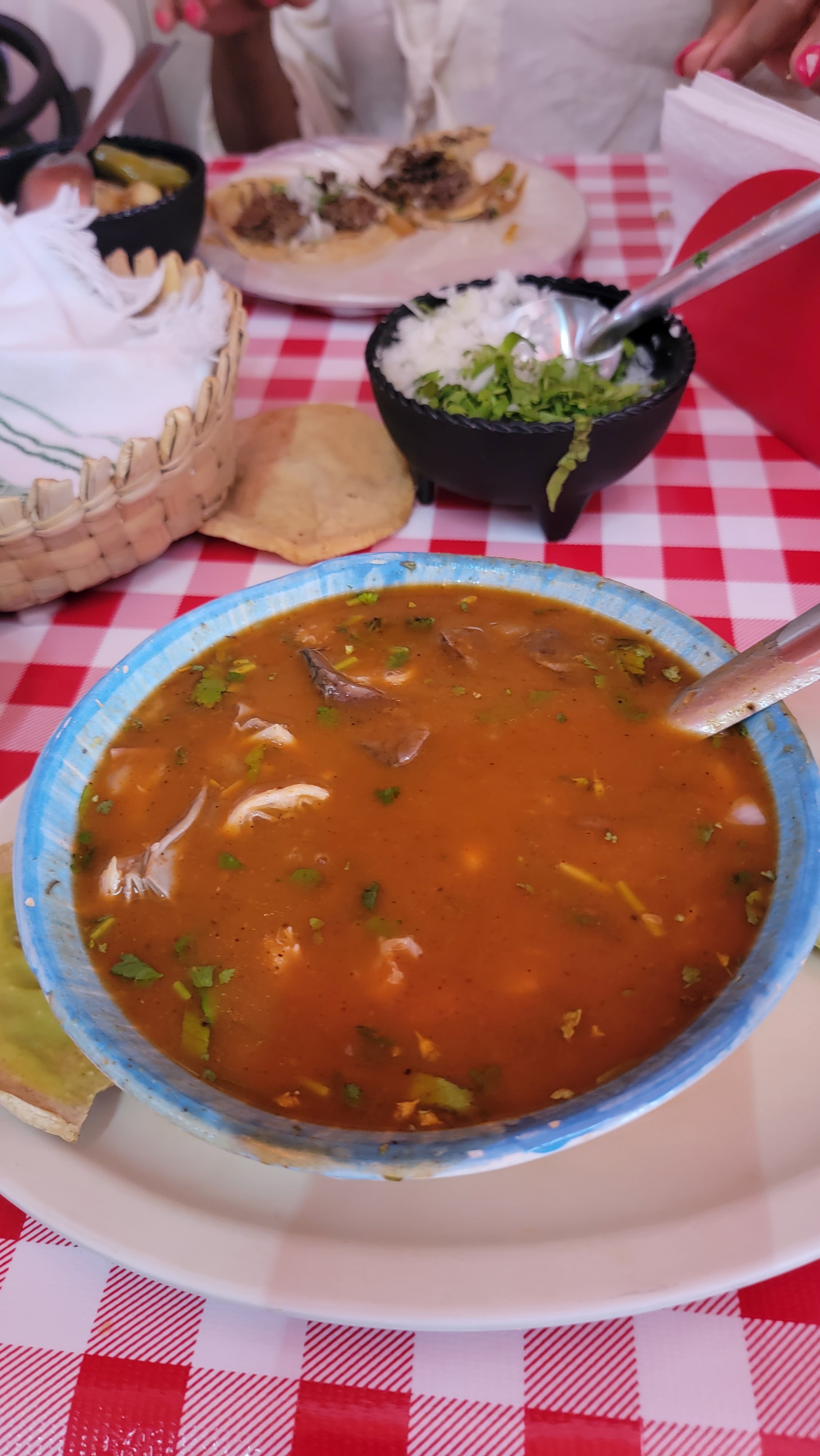 BETO'S TACOS image 1