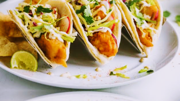 Mariscos El Crucero image 2