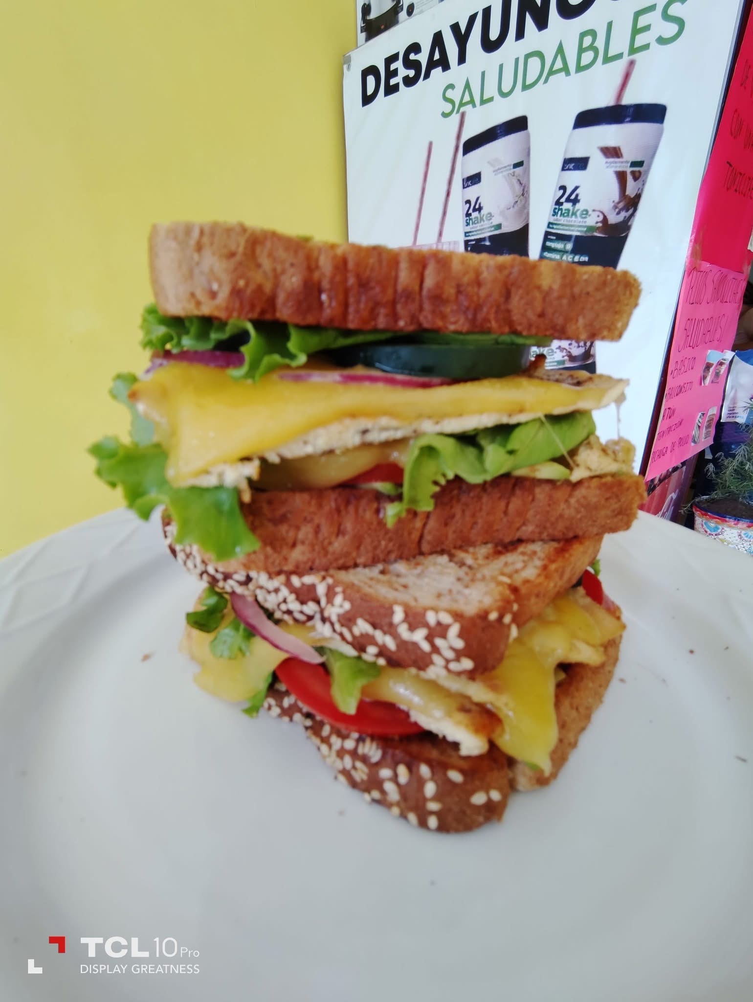 VIRA desayunos image 7