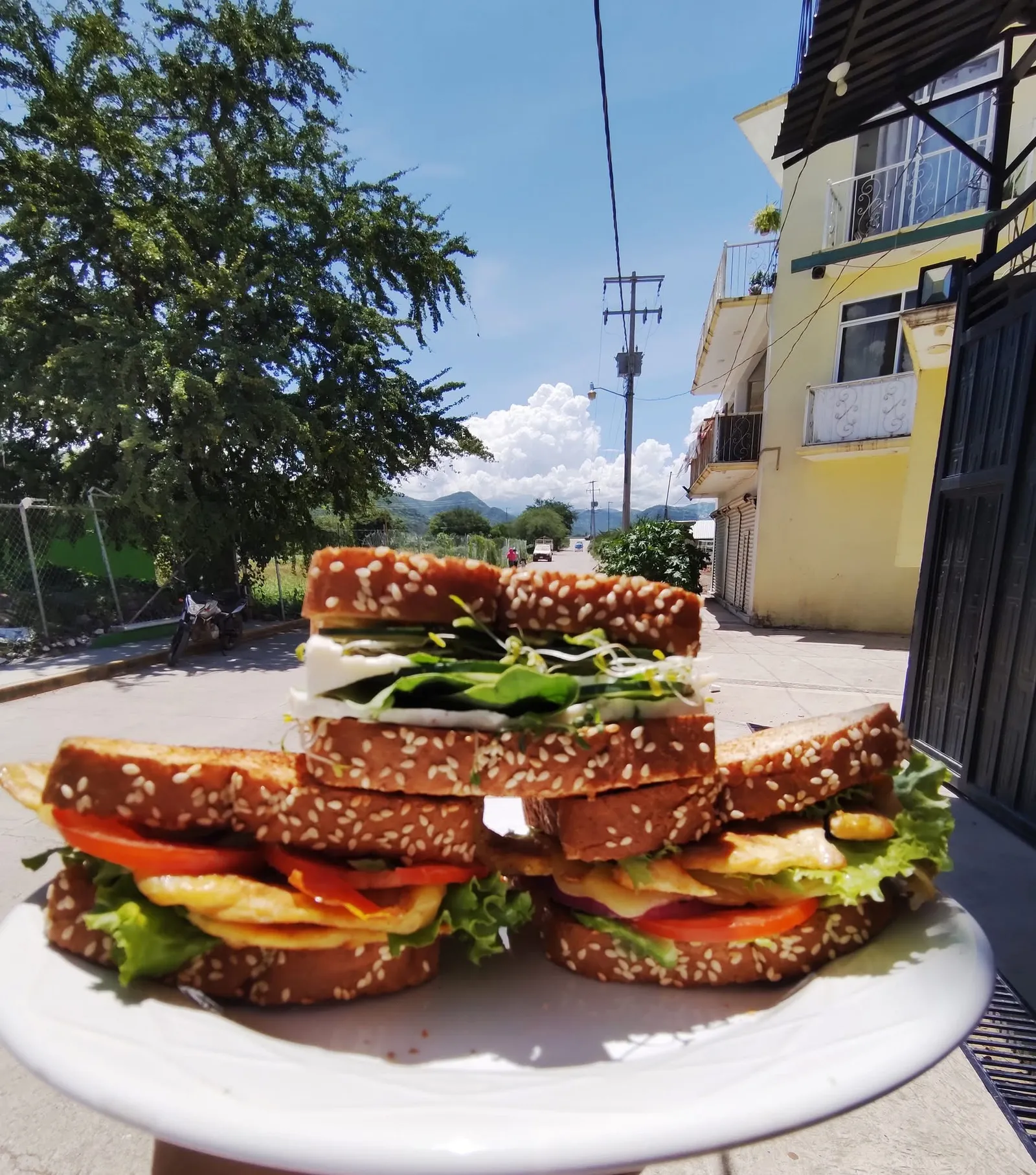 VIRA desayunos image 10