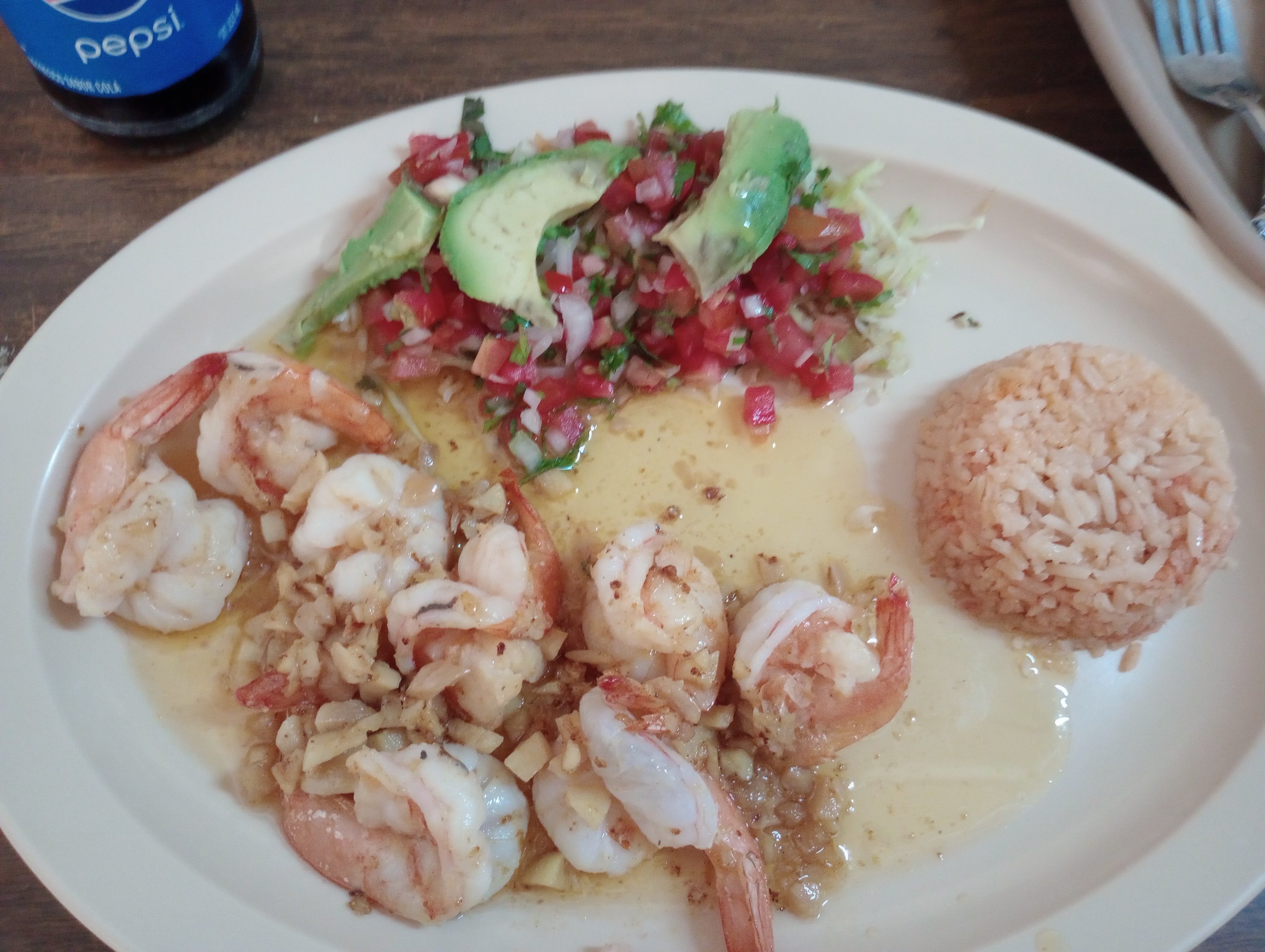 El Barco Pescados y Mariscos image 9