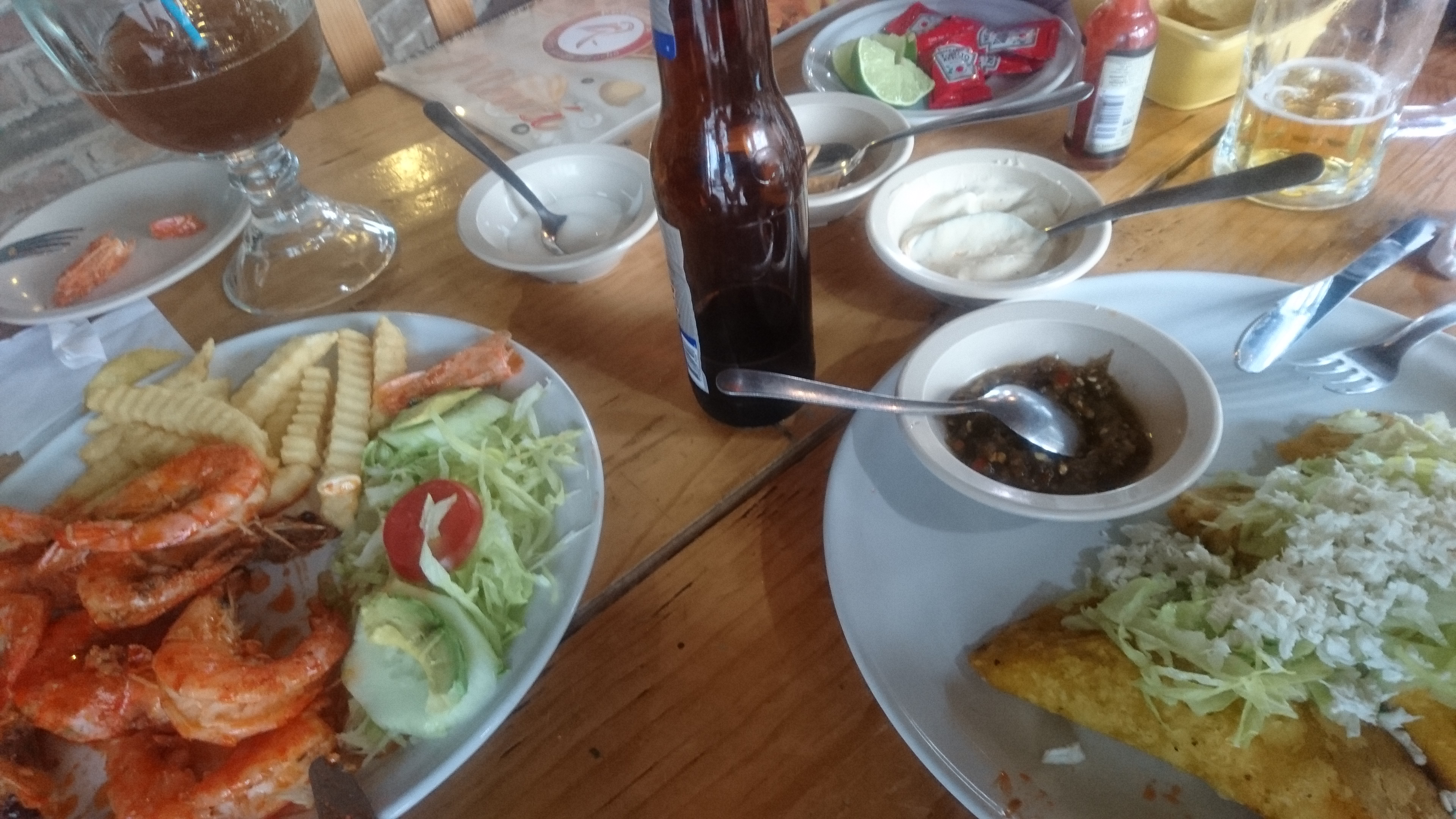 Cocktelería Pelicanos... image 5