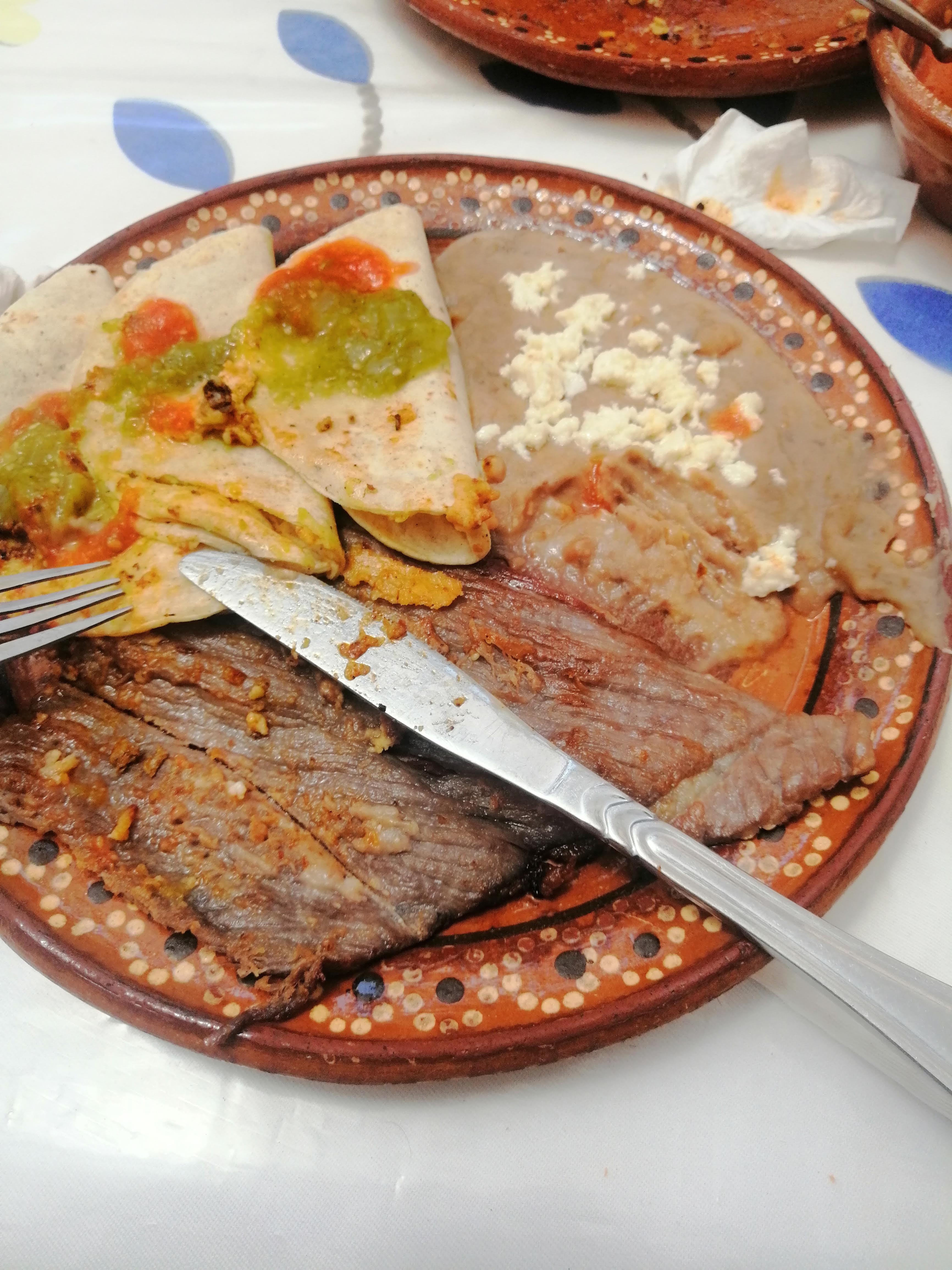 Restaurant 1600 El encino image 9