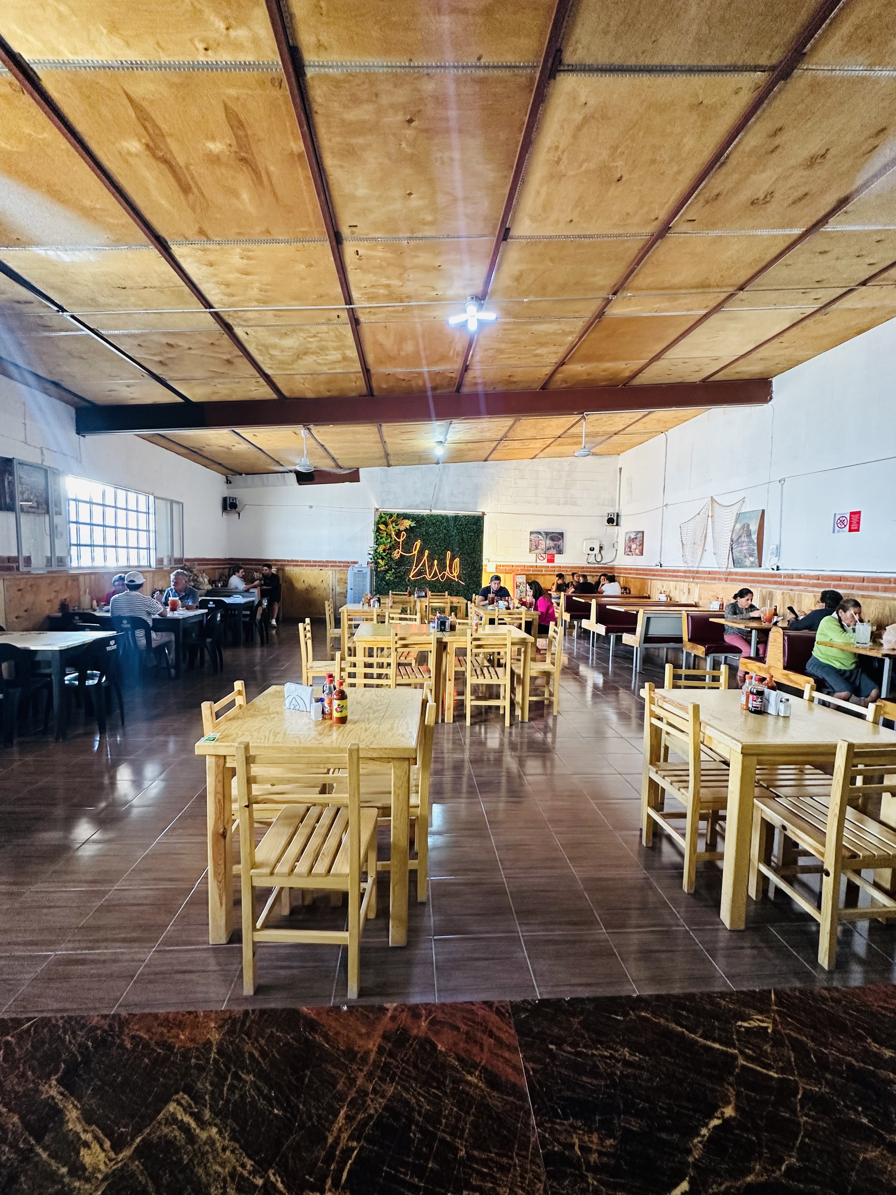 Mariscos La Isla image 7