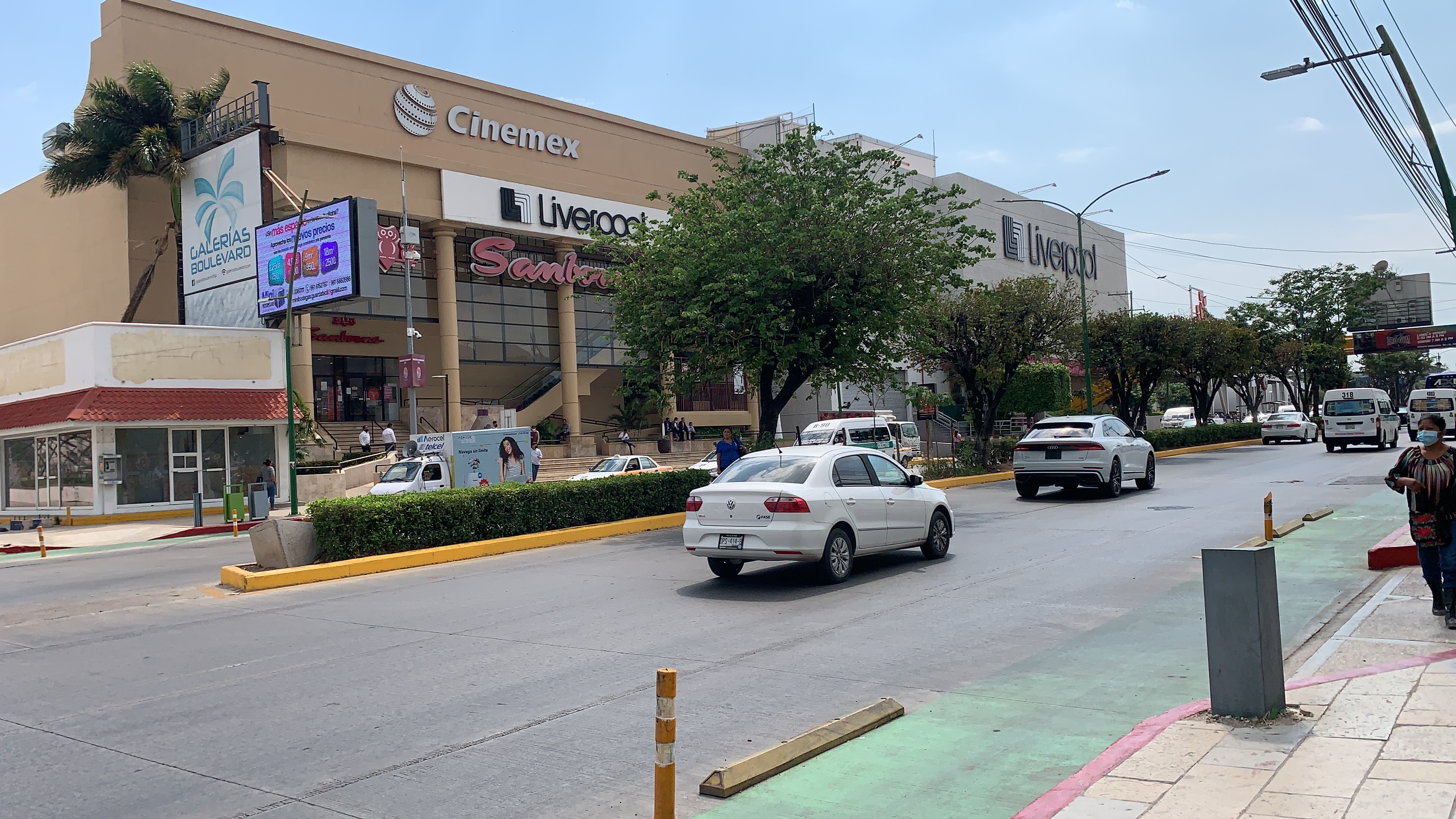 Sanborns Tuxtla image 10
