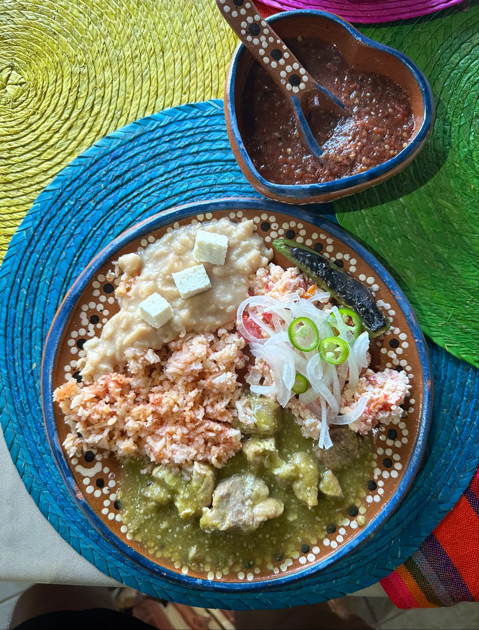 Guisaditos Magaña image 1