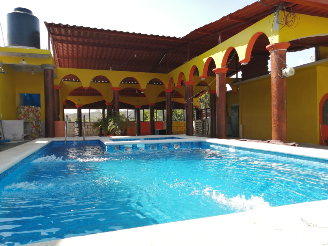 El Dorado - Salón y Alberca image 8