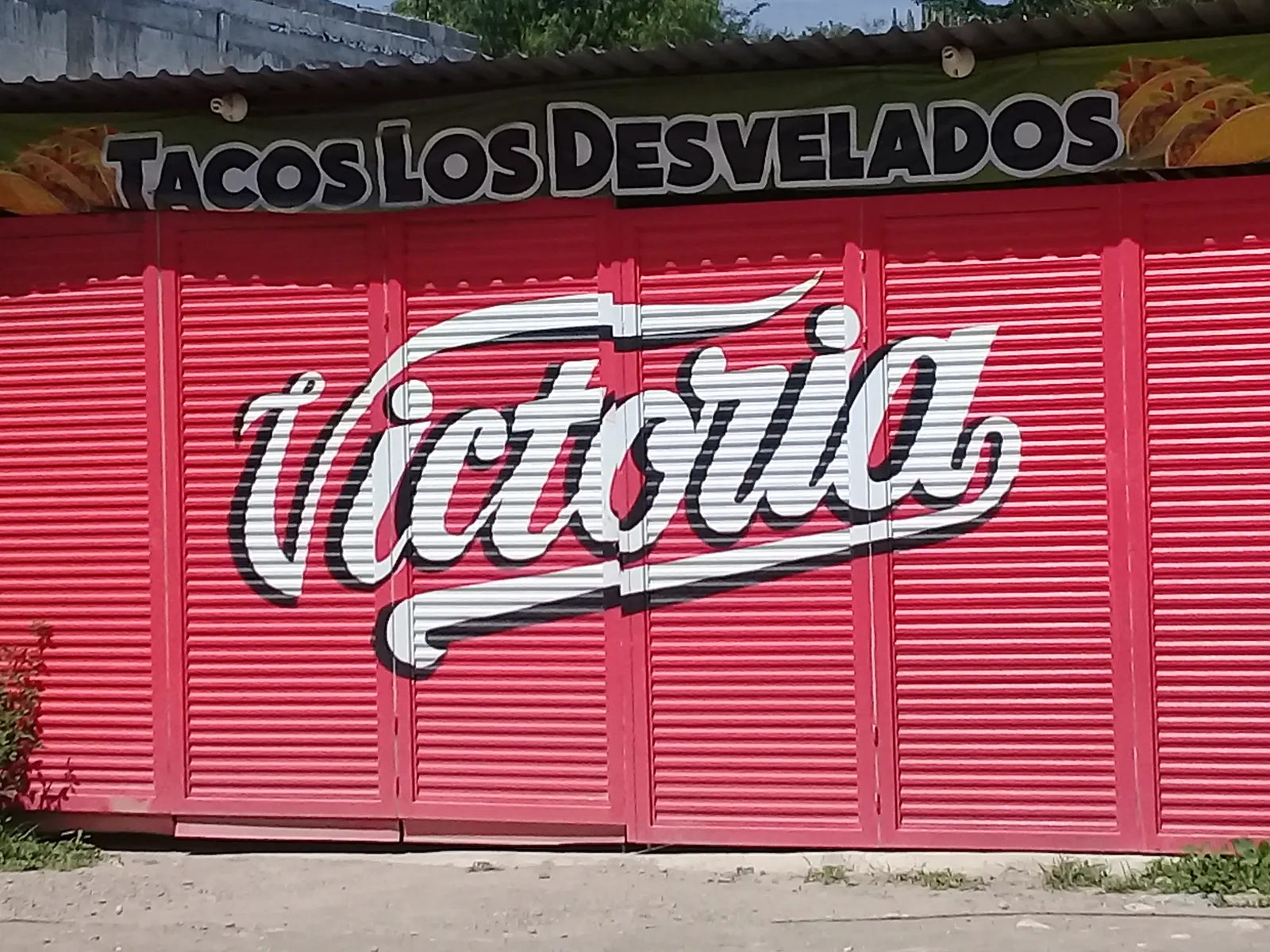 Tacos Los Desvelados image 5