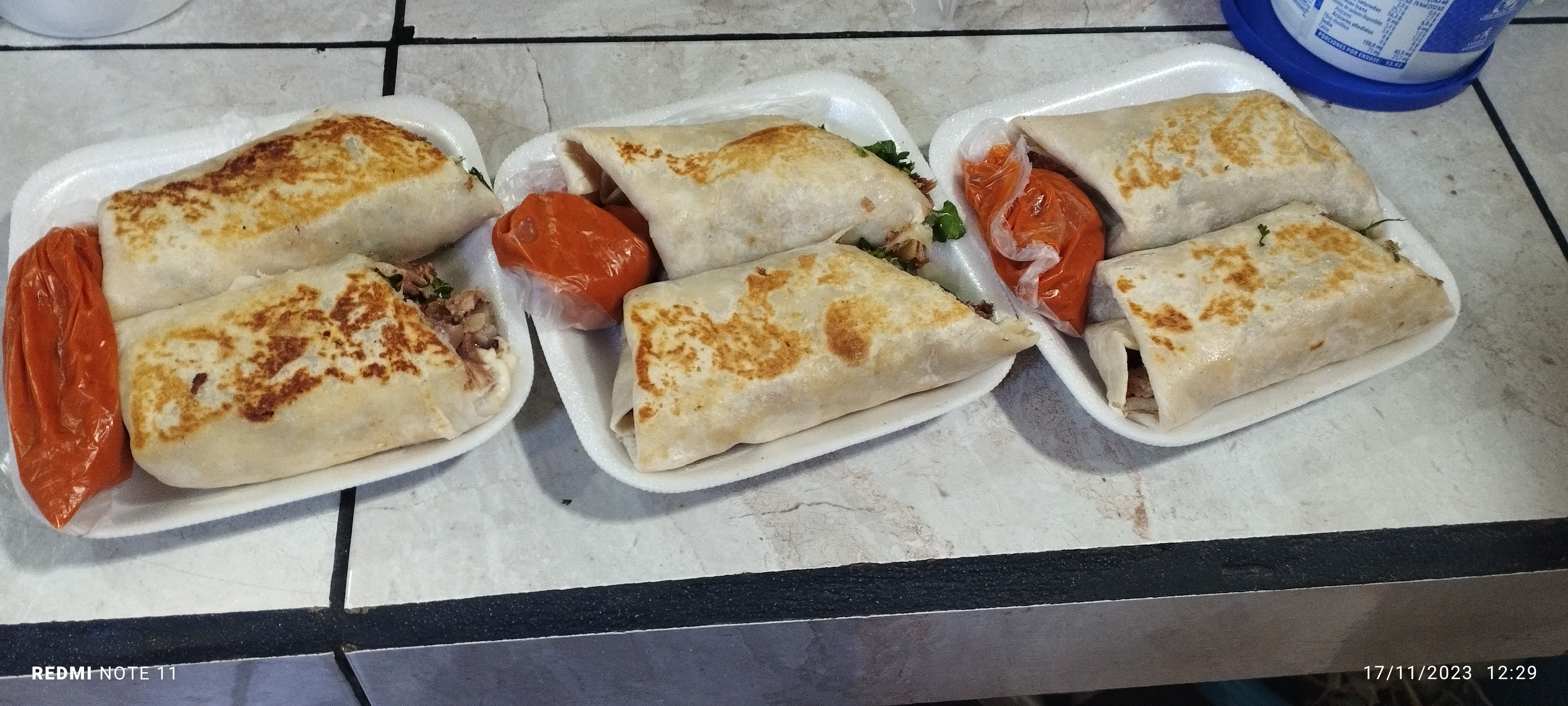 Taquería EL ATORON image 5
