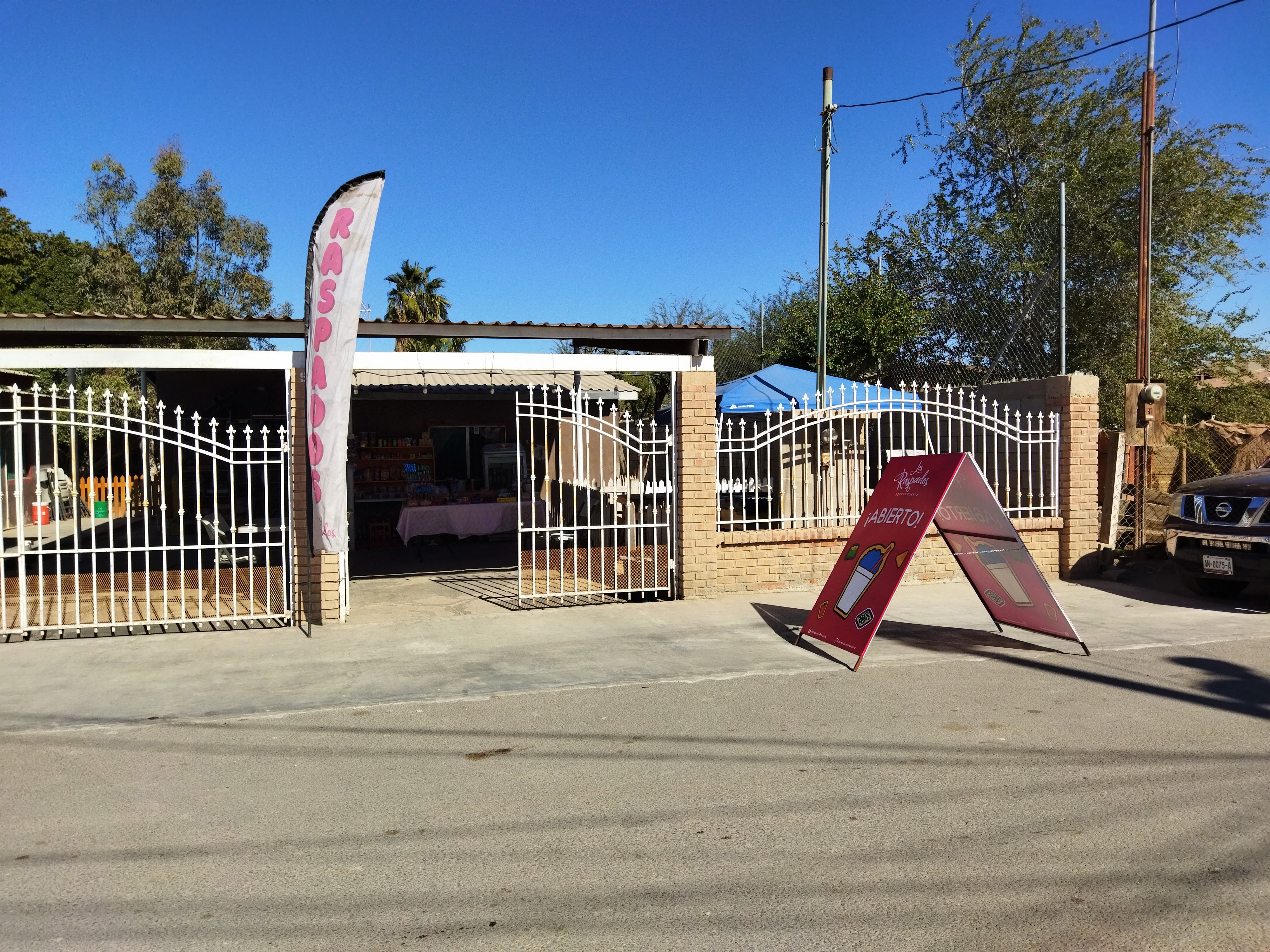 Los Raspados Refresquería image 8