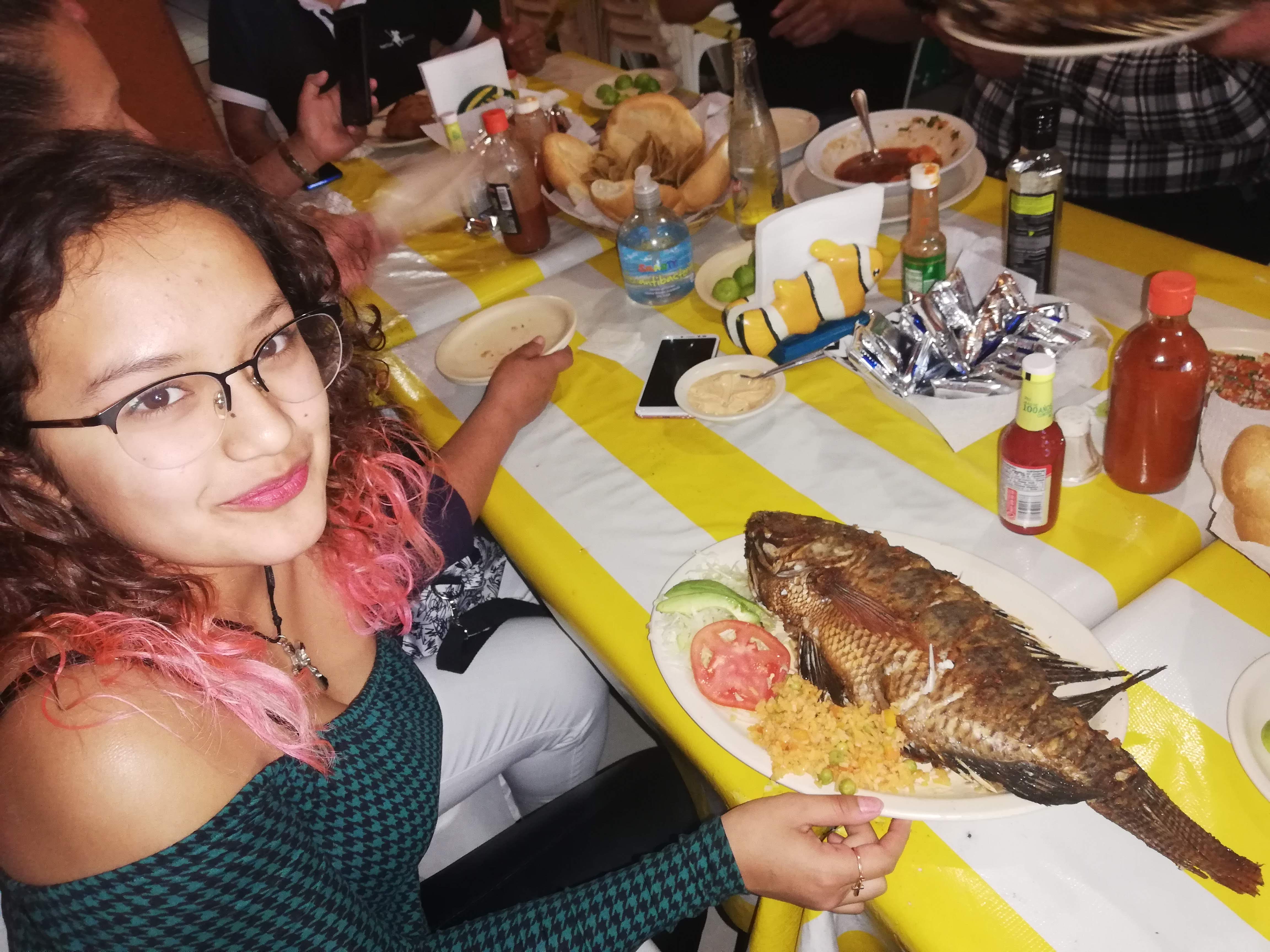 PESCADOS Y MARISCOS ALMA ROSA image 3