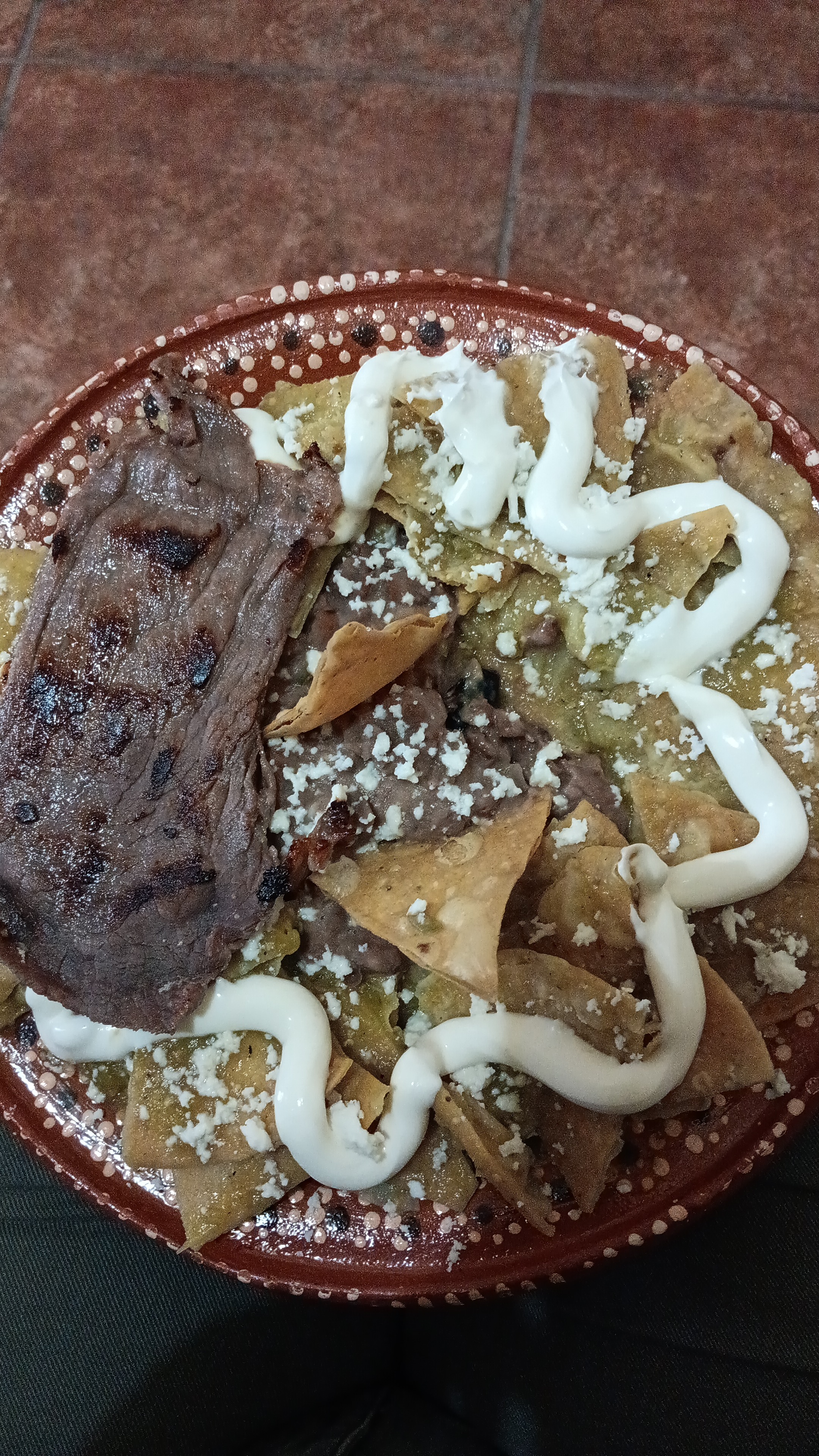 Los Girasoles image 4