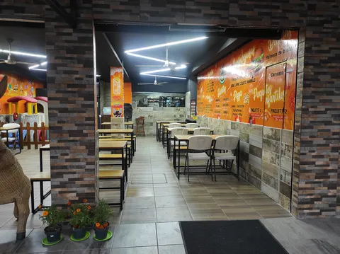 Lalos Burritos Norteños image 3