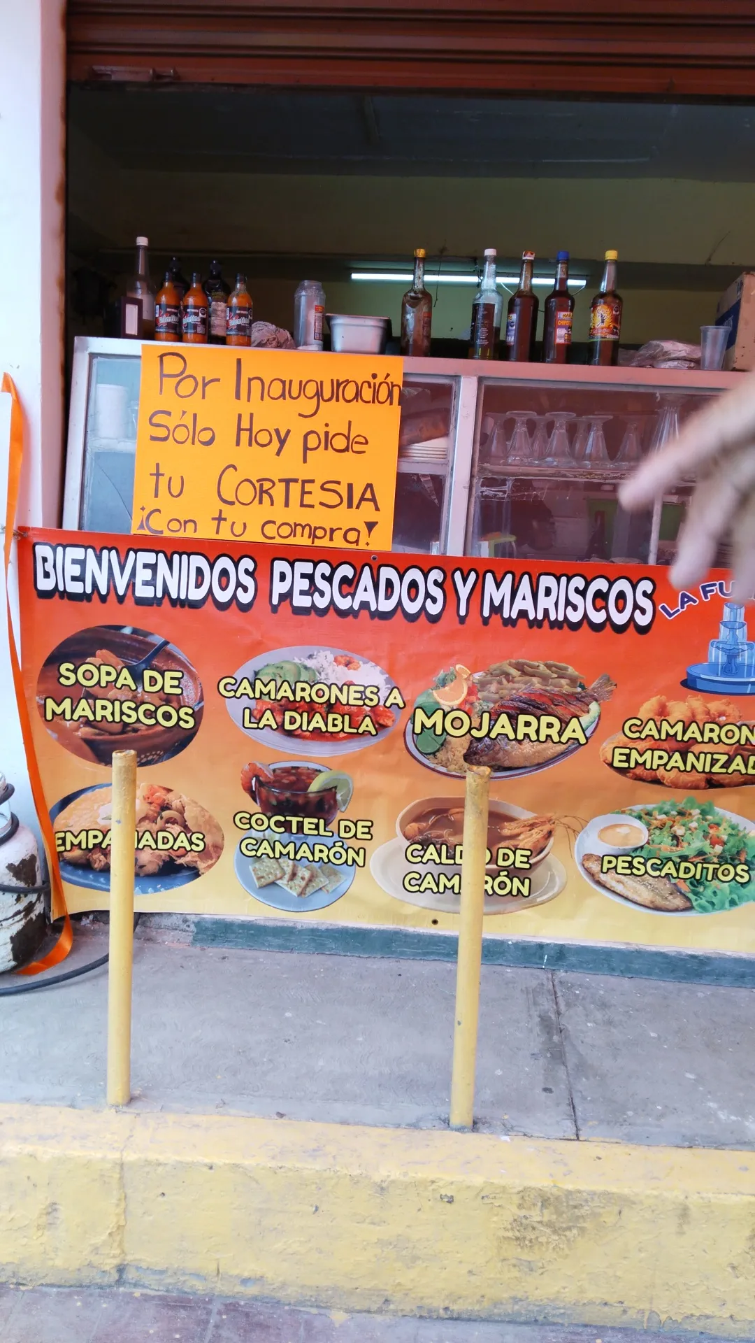 Pescados y Mariscos "La fuente" image 3