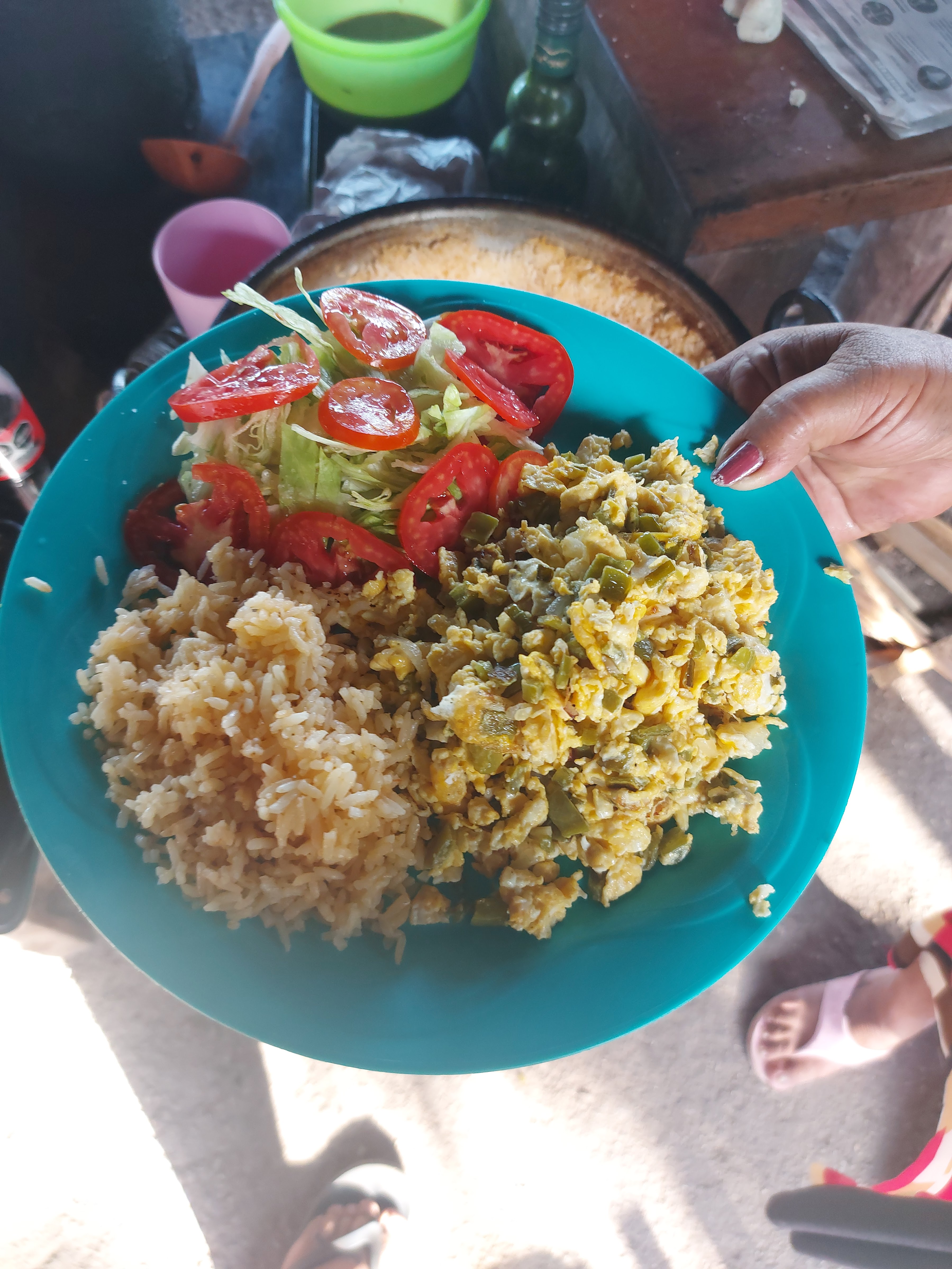 Restaurante Pollos a la leña - camping with free shower image 2