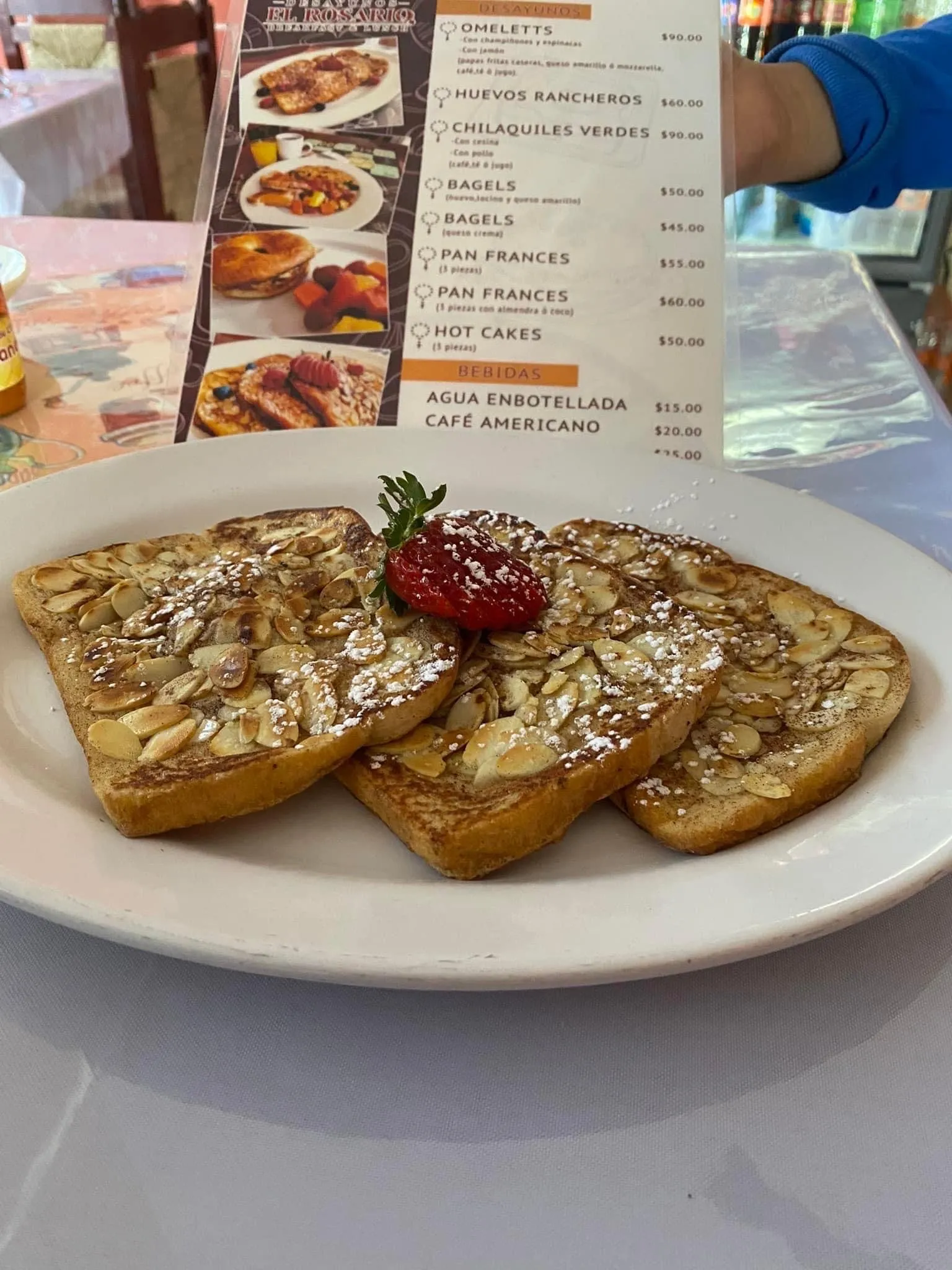 Desayunos El Rosario image 3