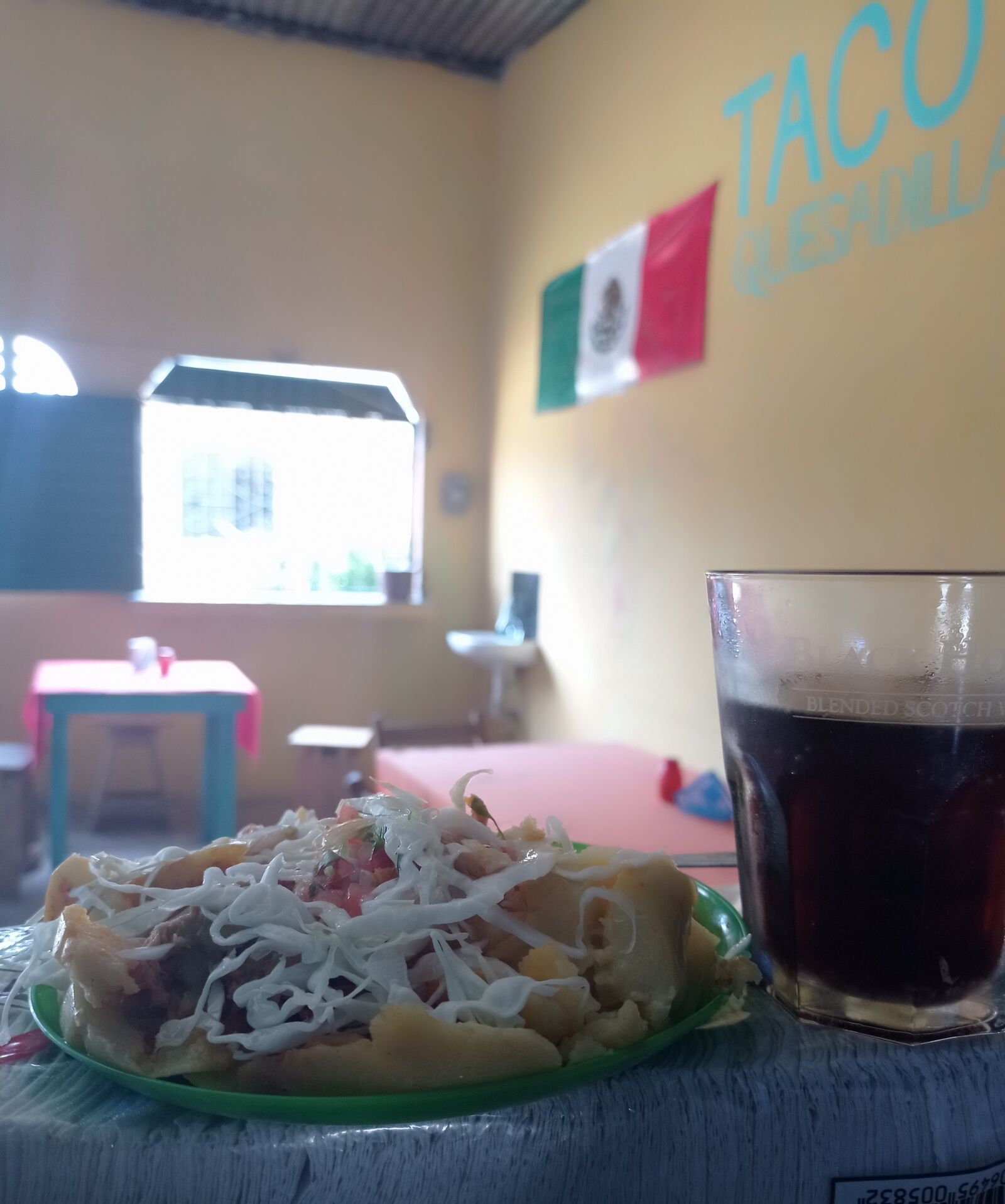 Taquería El Fogón, Alan Sacjun Barrio Aeropuerto image 2