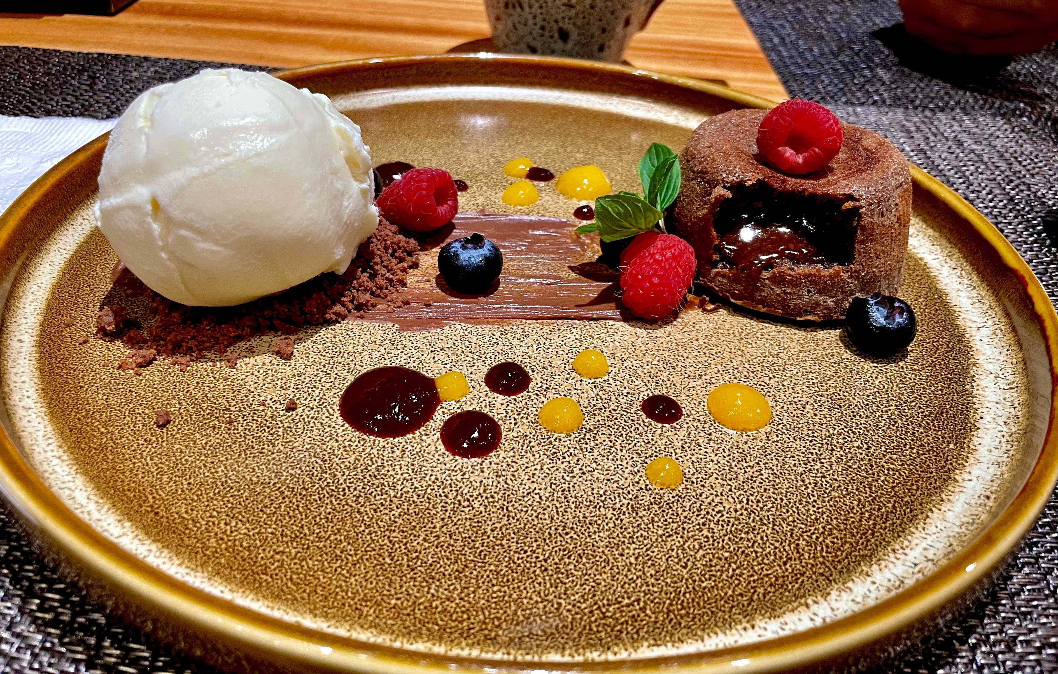 Tinto by Choklat (Avandaro) image 2