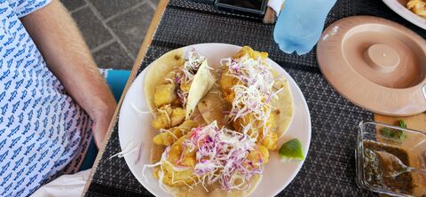Hook Up Sea Food, Tacos & Beer image 2