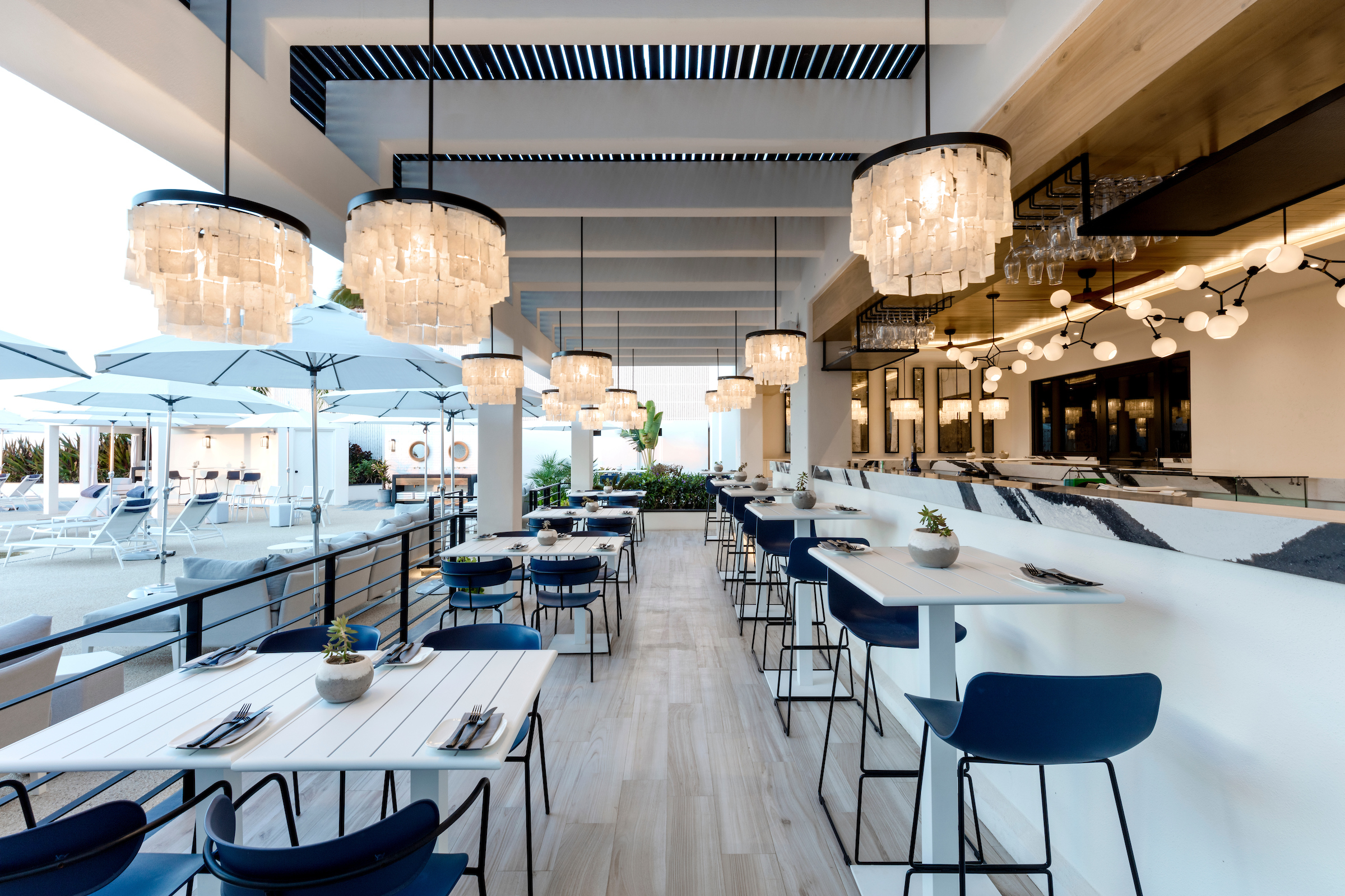 Vera-Neo Beachfront Dining image 1