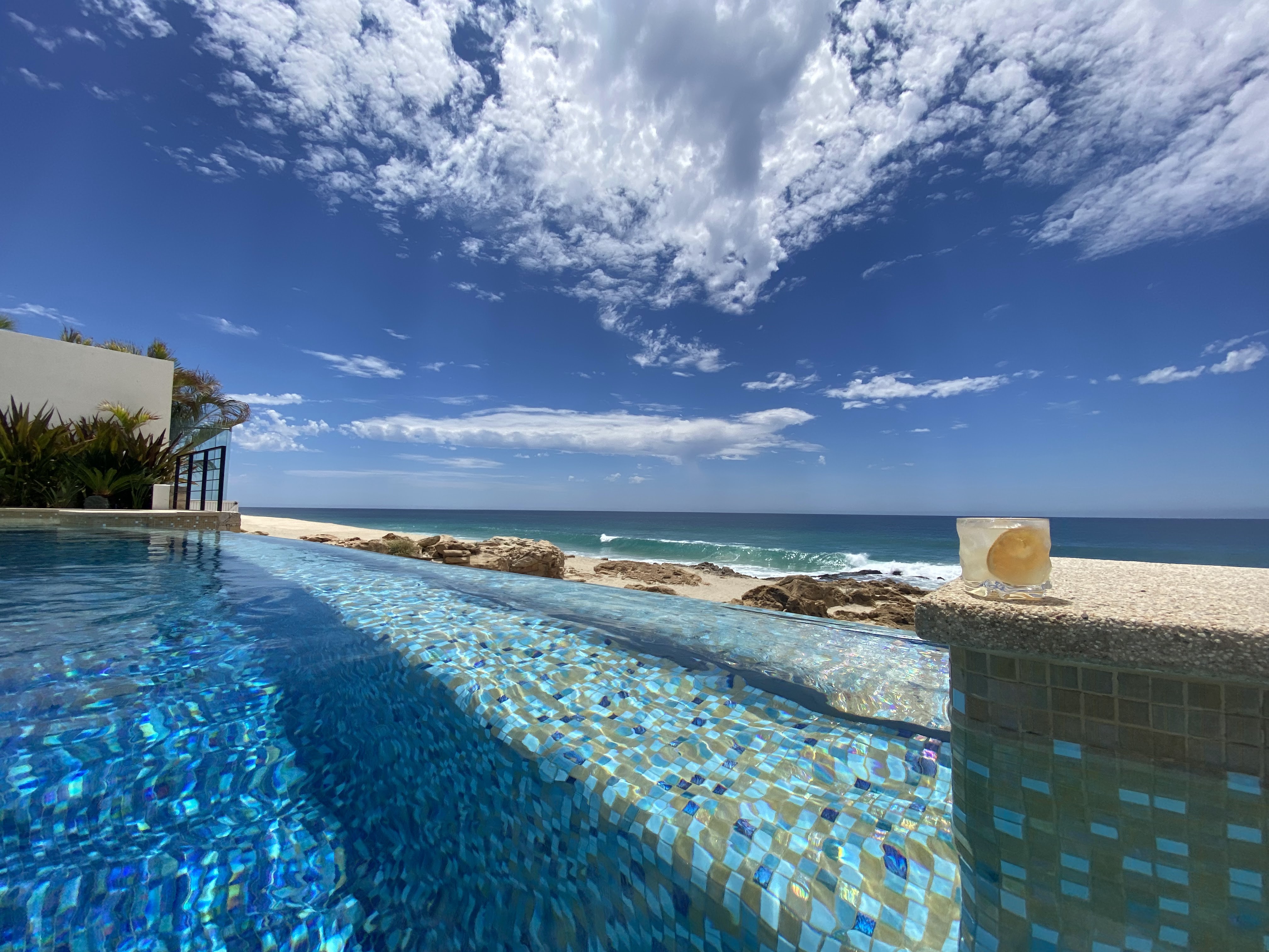 Vera-Neo Beachfront Dining image 4