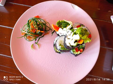 Spicy Tuna La Playa image 2